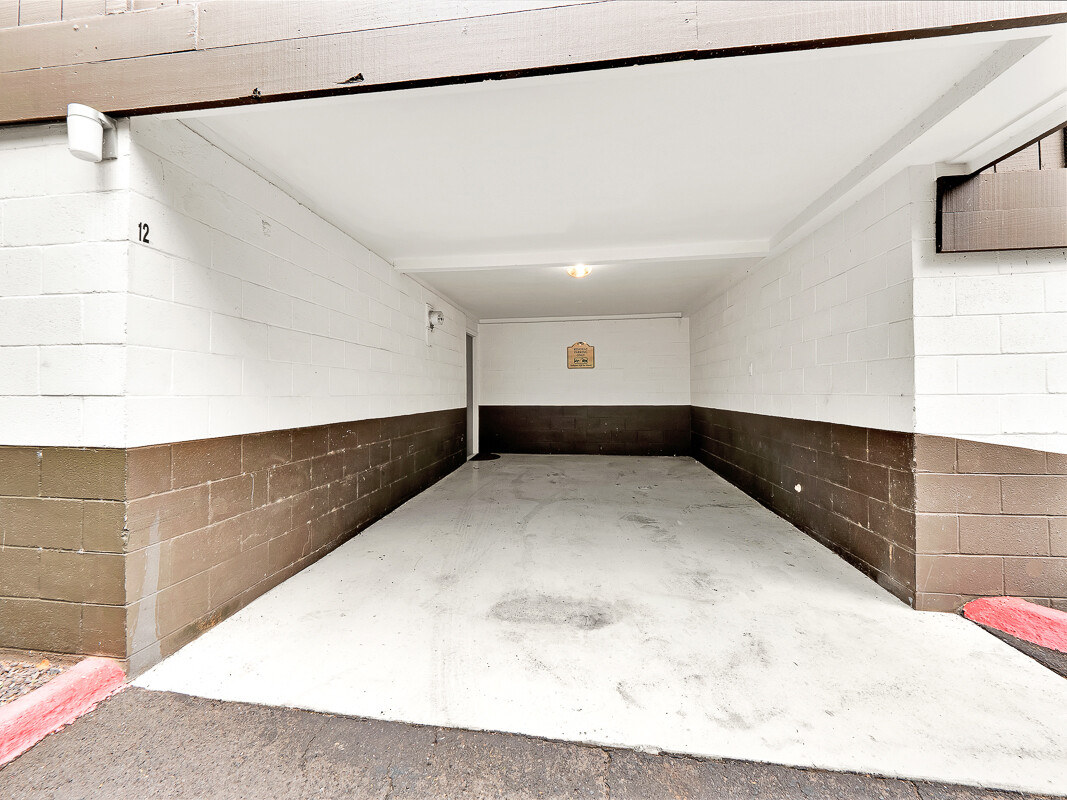 75-5855 WALUA RD 12