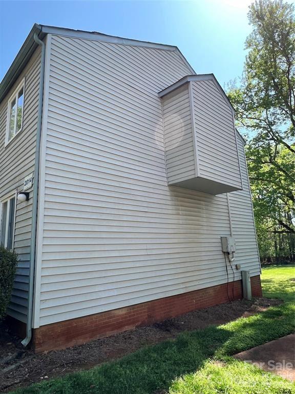 2014 Countrymens Court Unit: 60
