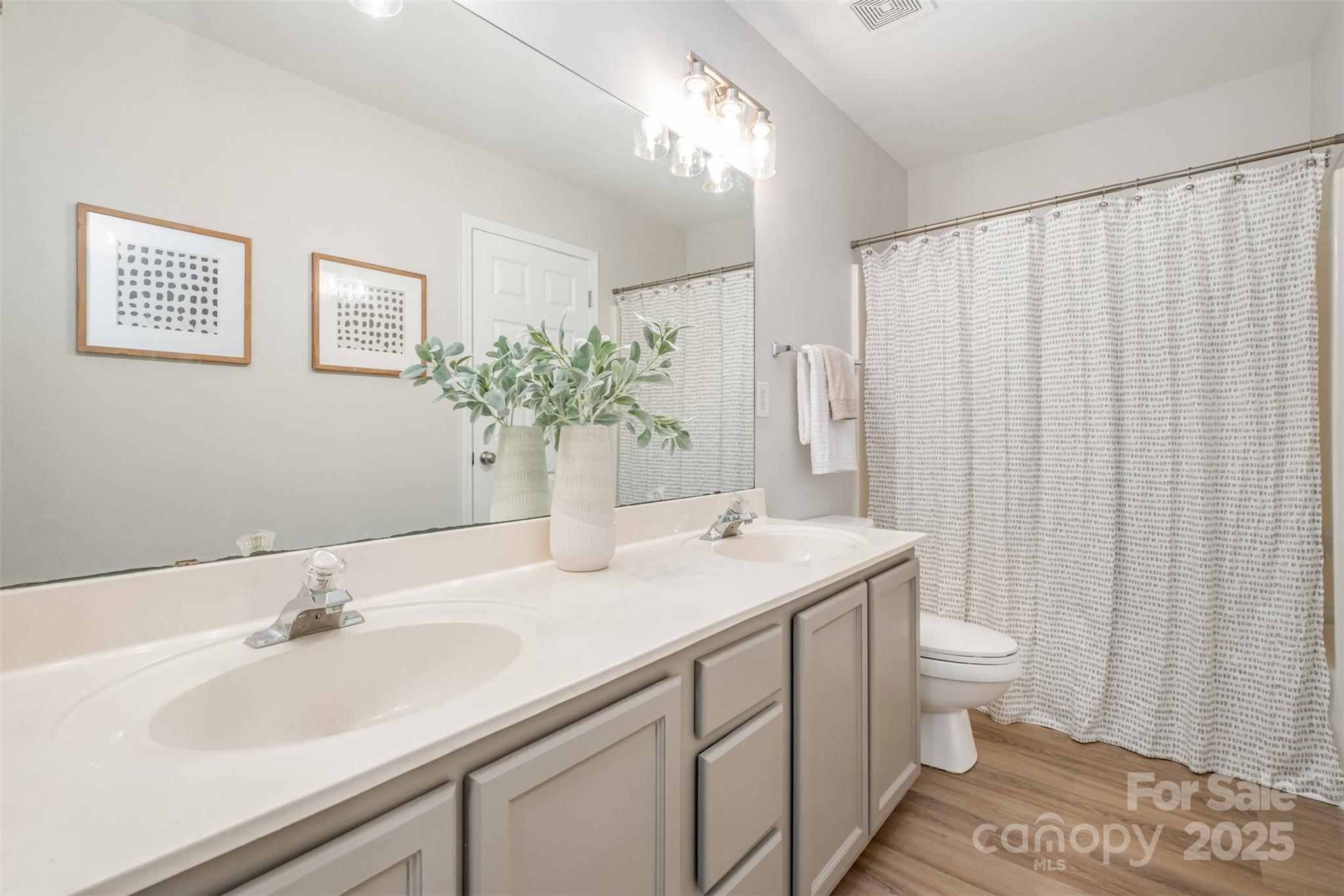 10231 Reindeer Way Lane