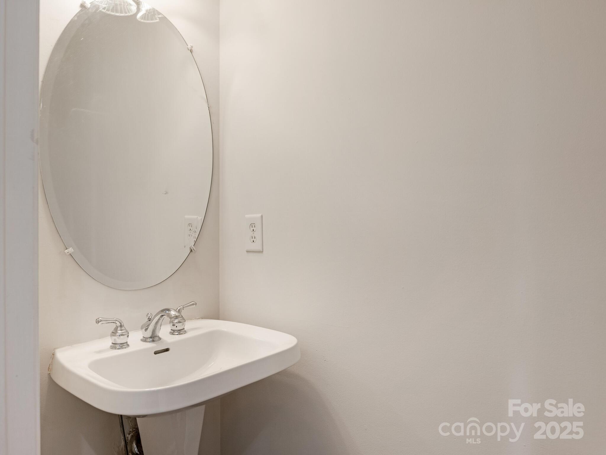 604 Circle Trace Road