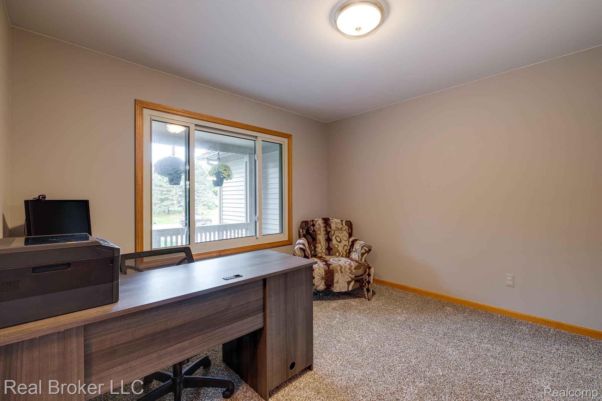 5415 DILLON Drive