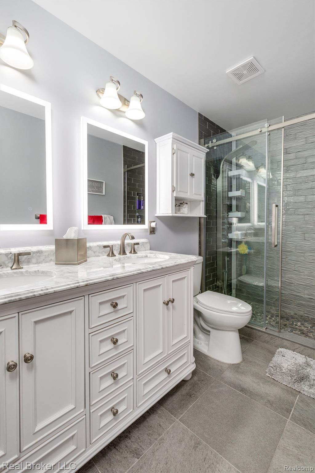 5637 LOCKWOOD Drive