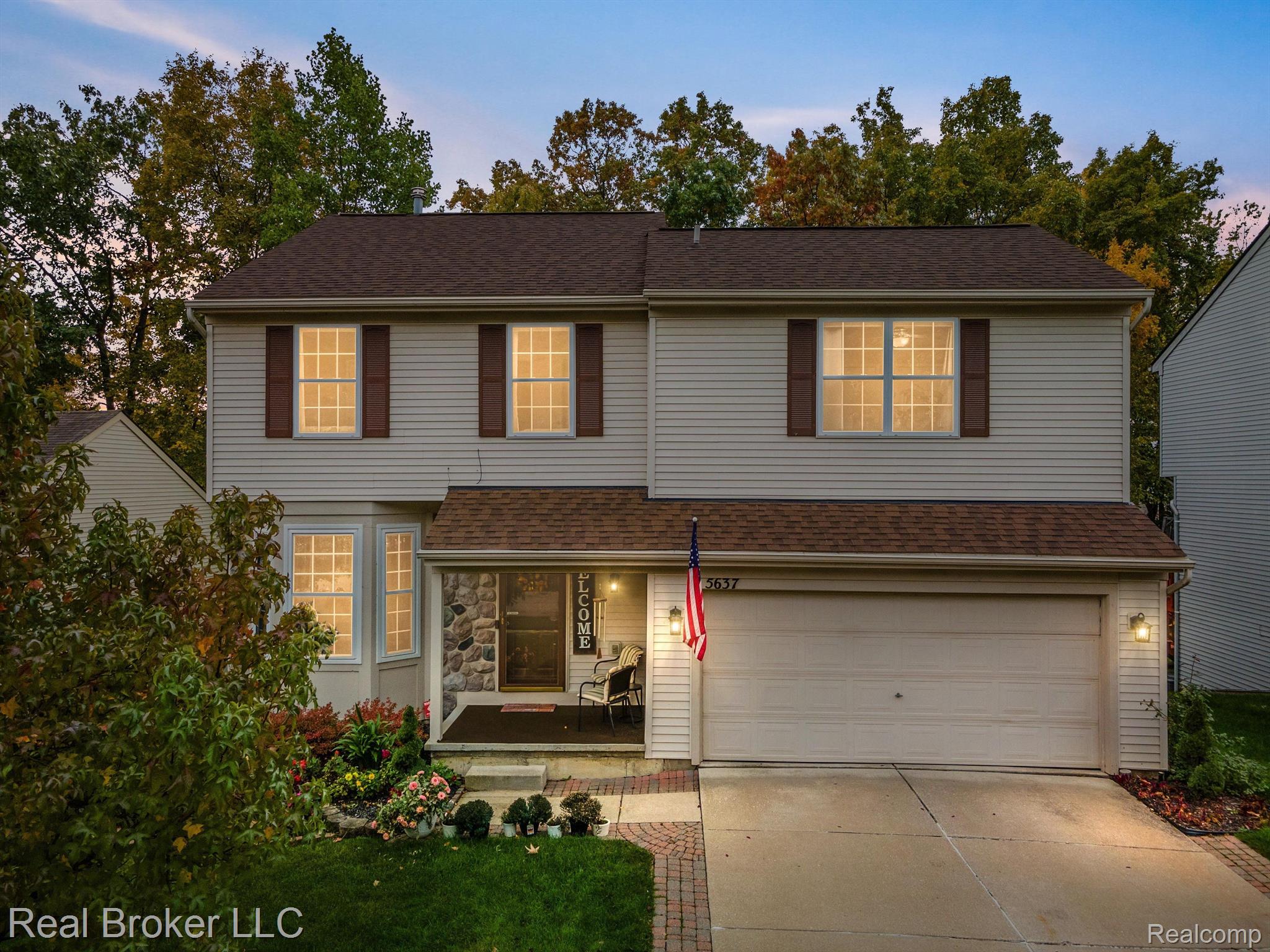 5637 LOCKWOOD Drive