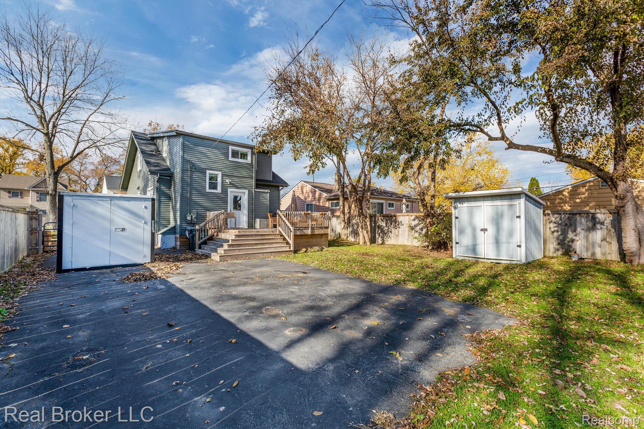 3174 OAKSHIRE Avenue