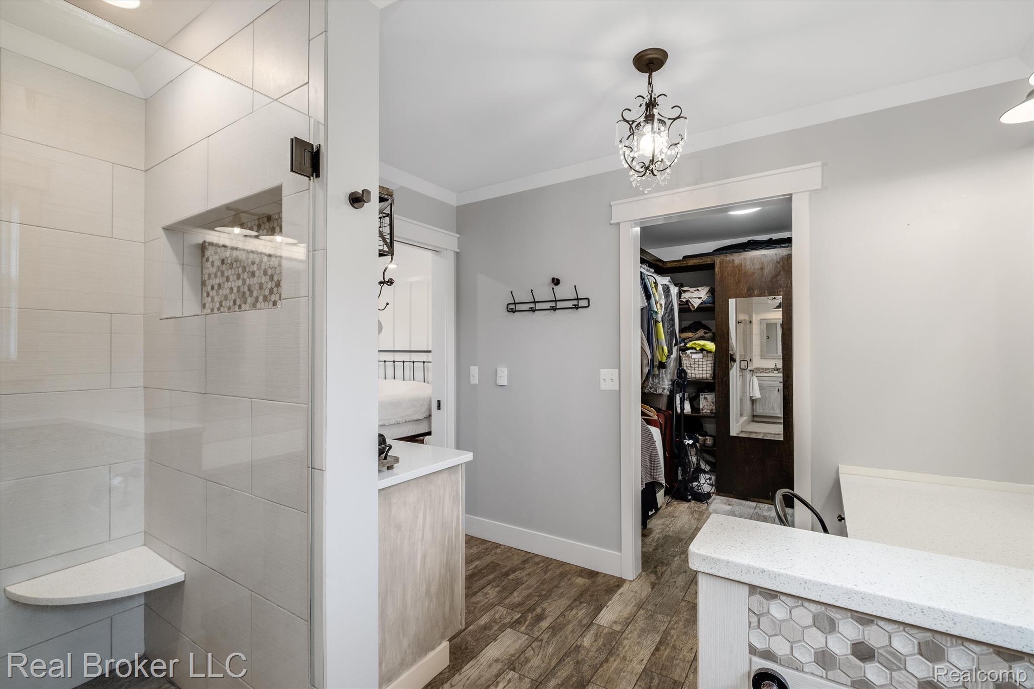 3067 OLD PLANK Road