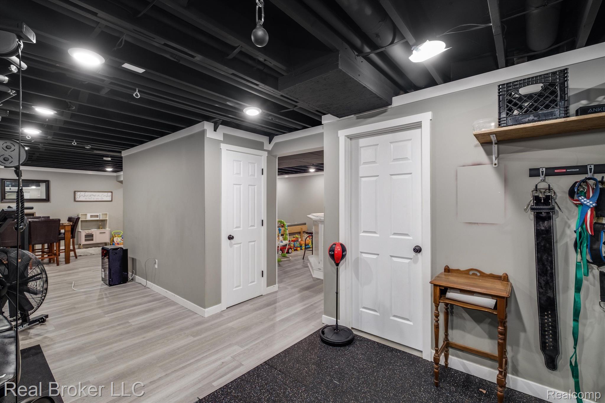 3067 OLD PLANK Road