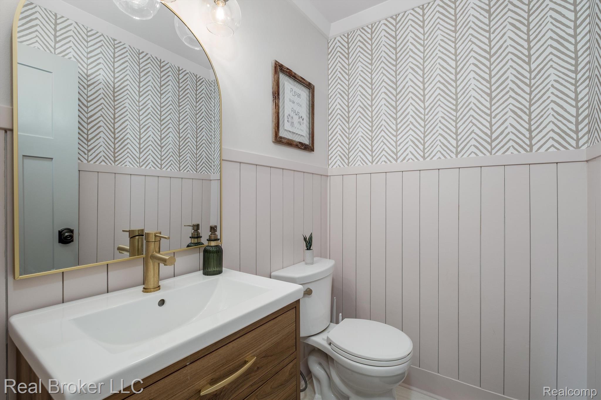 3067 OLD PLANK Road
