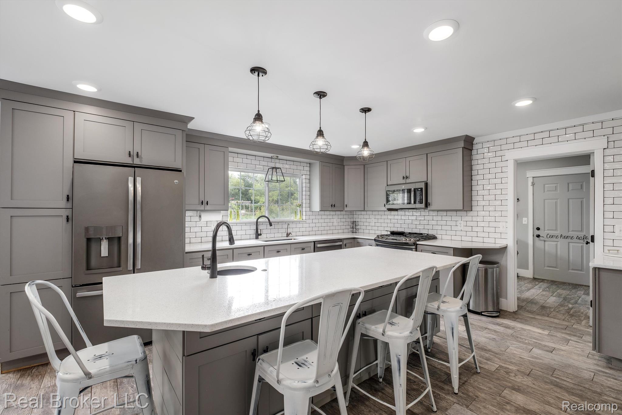 3067 OLD PLANK Road