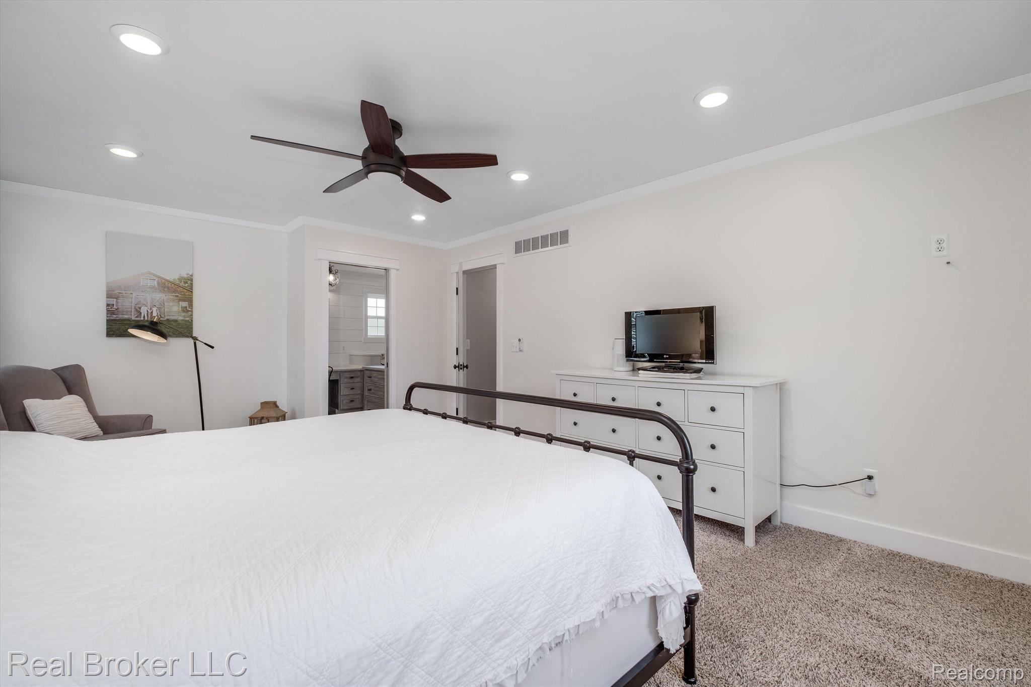 3067 OLD PLANK Road