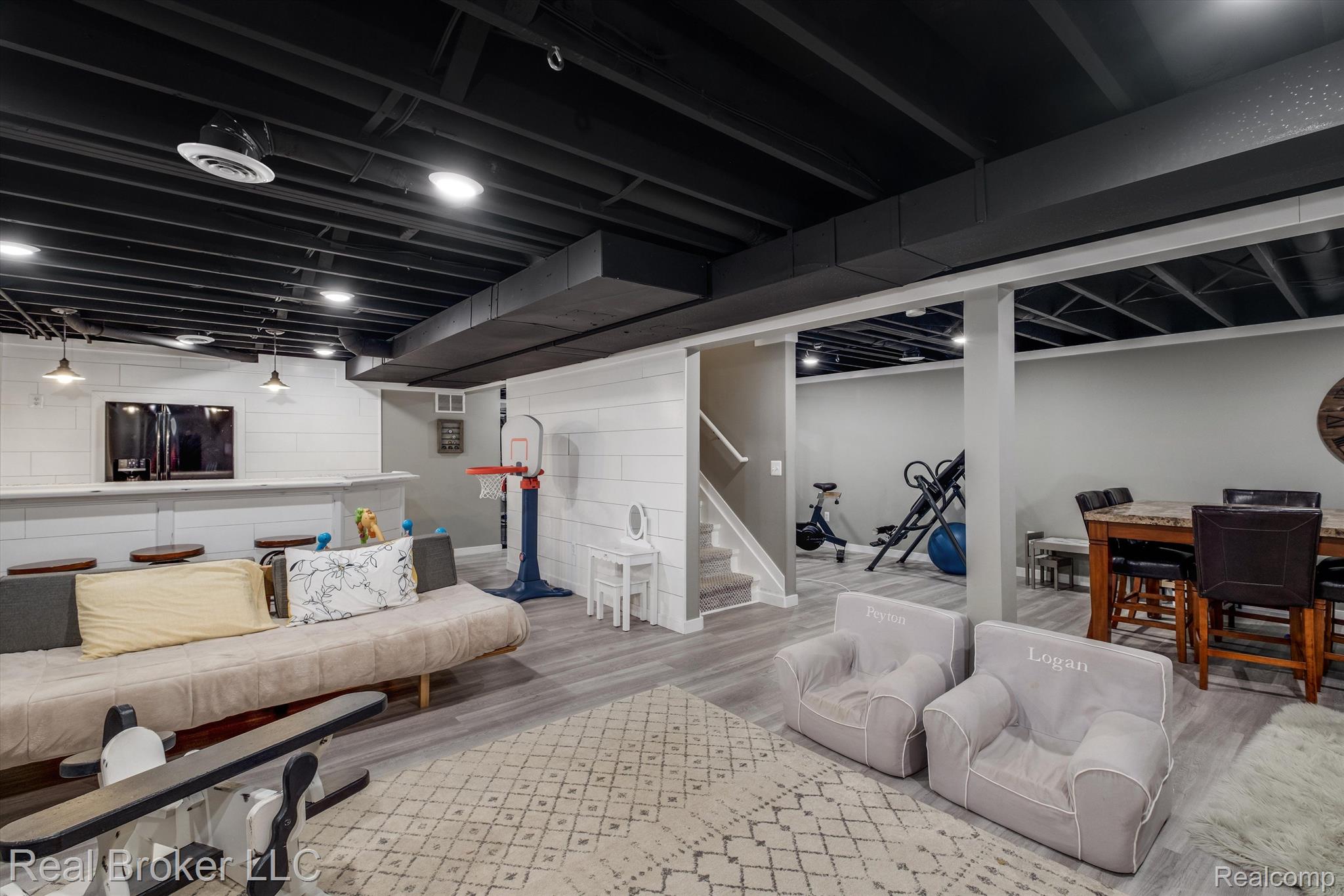 3067 OLD PLANK Road