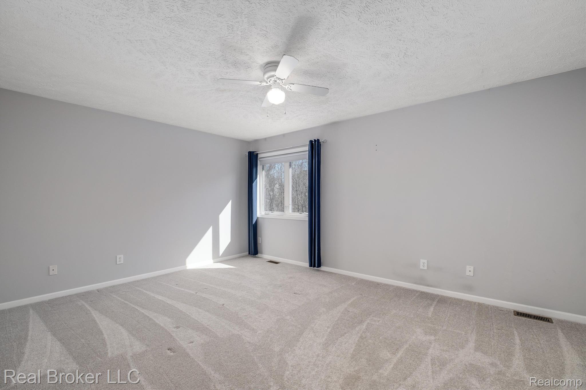3122 Pinto Circle