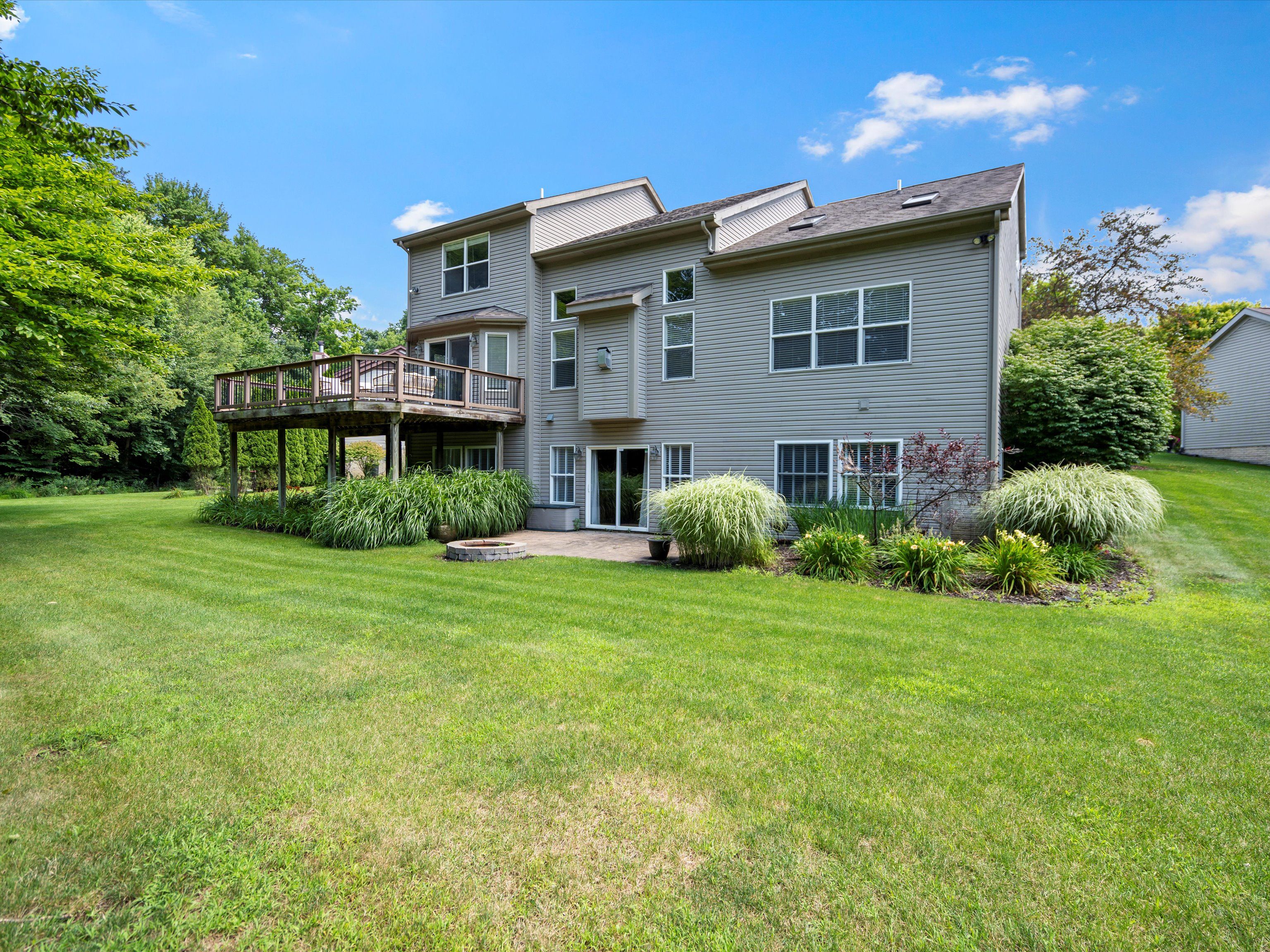 11345 MATTHEW Lane