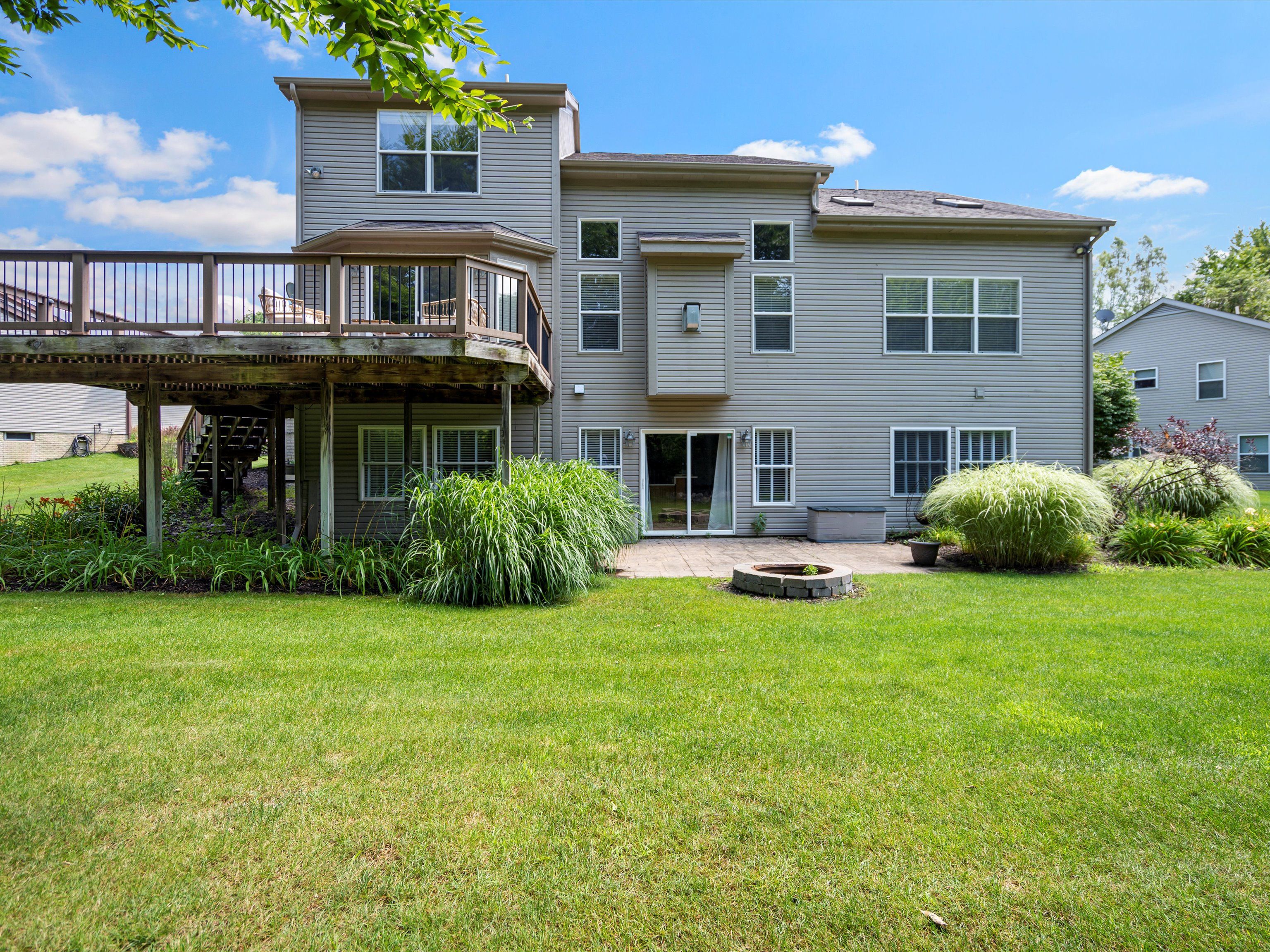 11345 MATTHEW Lane