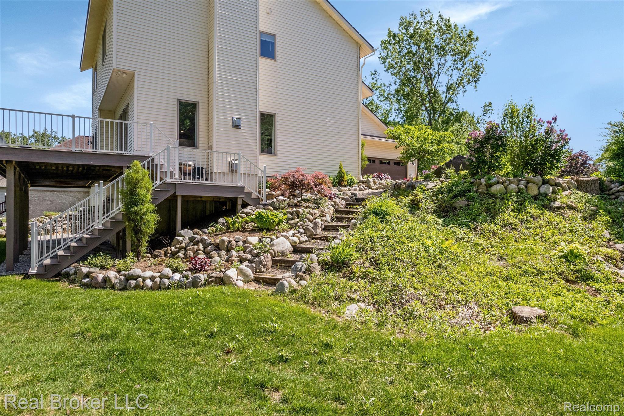 1220 LAKE LANE Drive