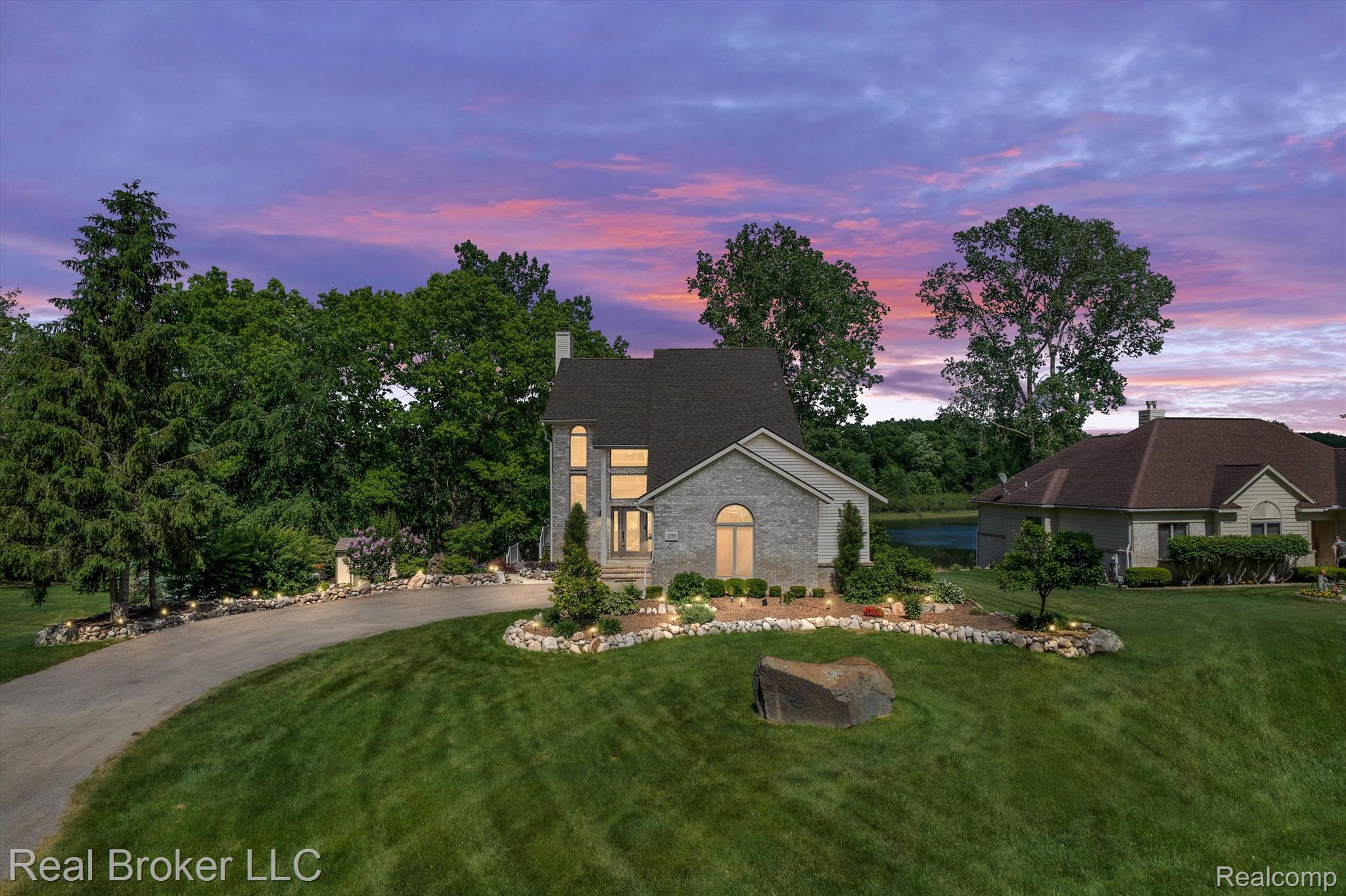 1220 LAKE LANE Drive