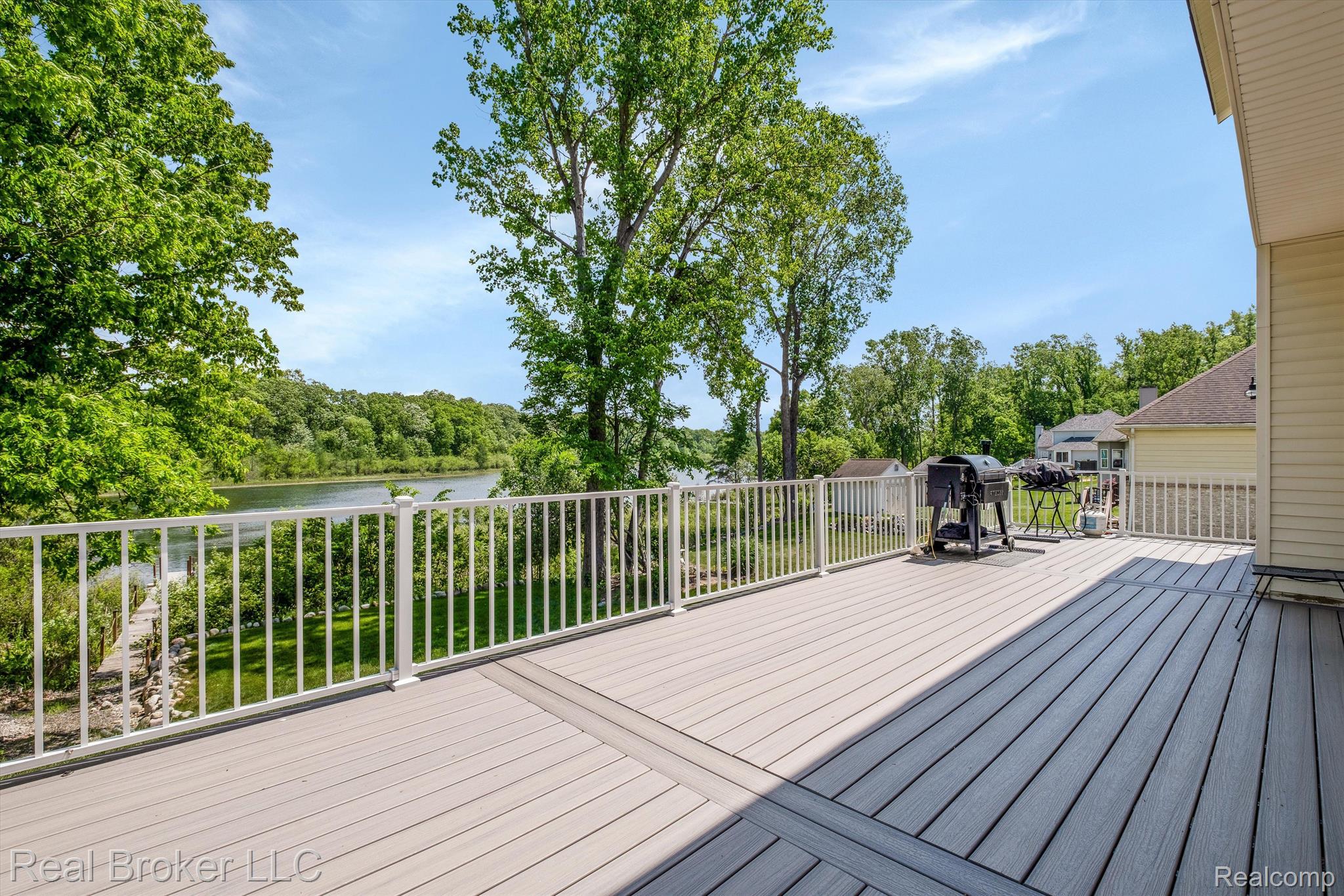 1220 LAKE LANE Drive