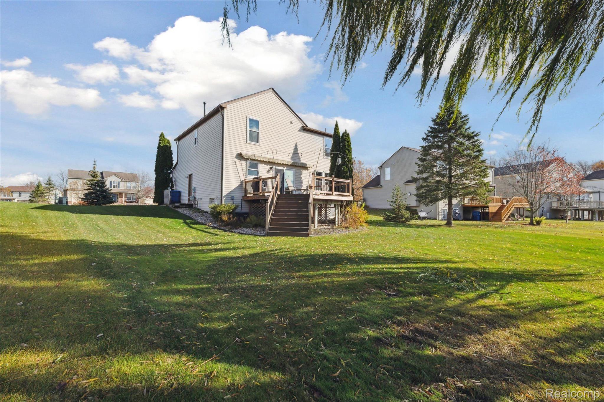 782 DEER PATH Trail