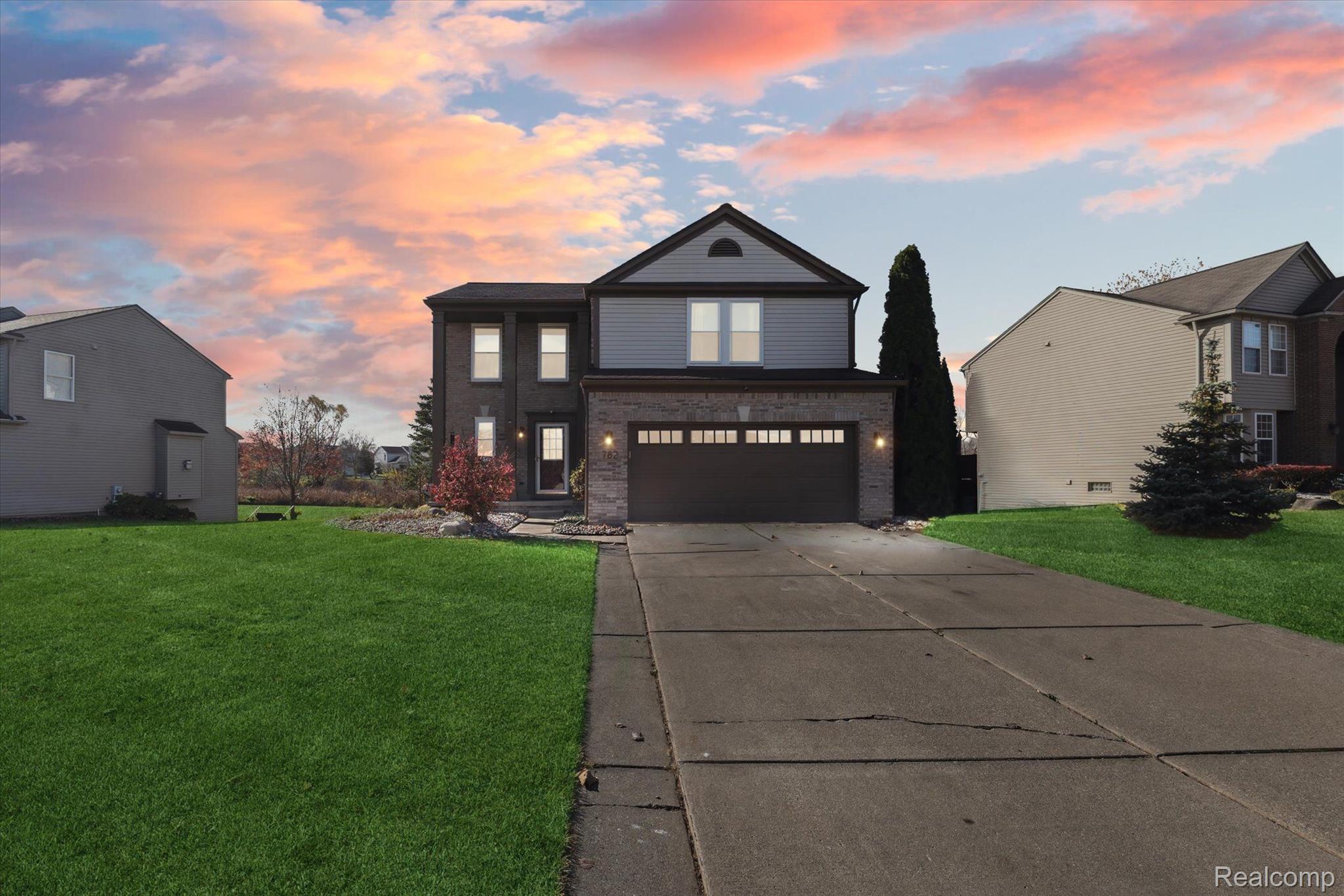 782 DEER PATH Trail