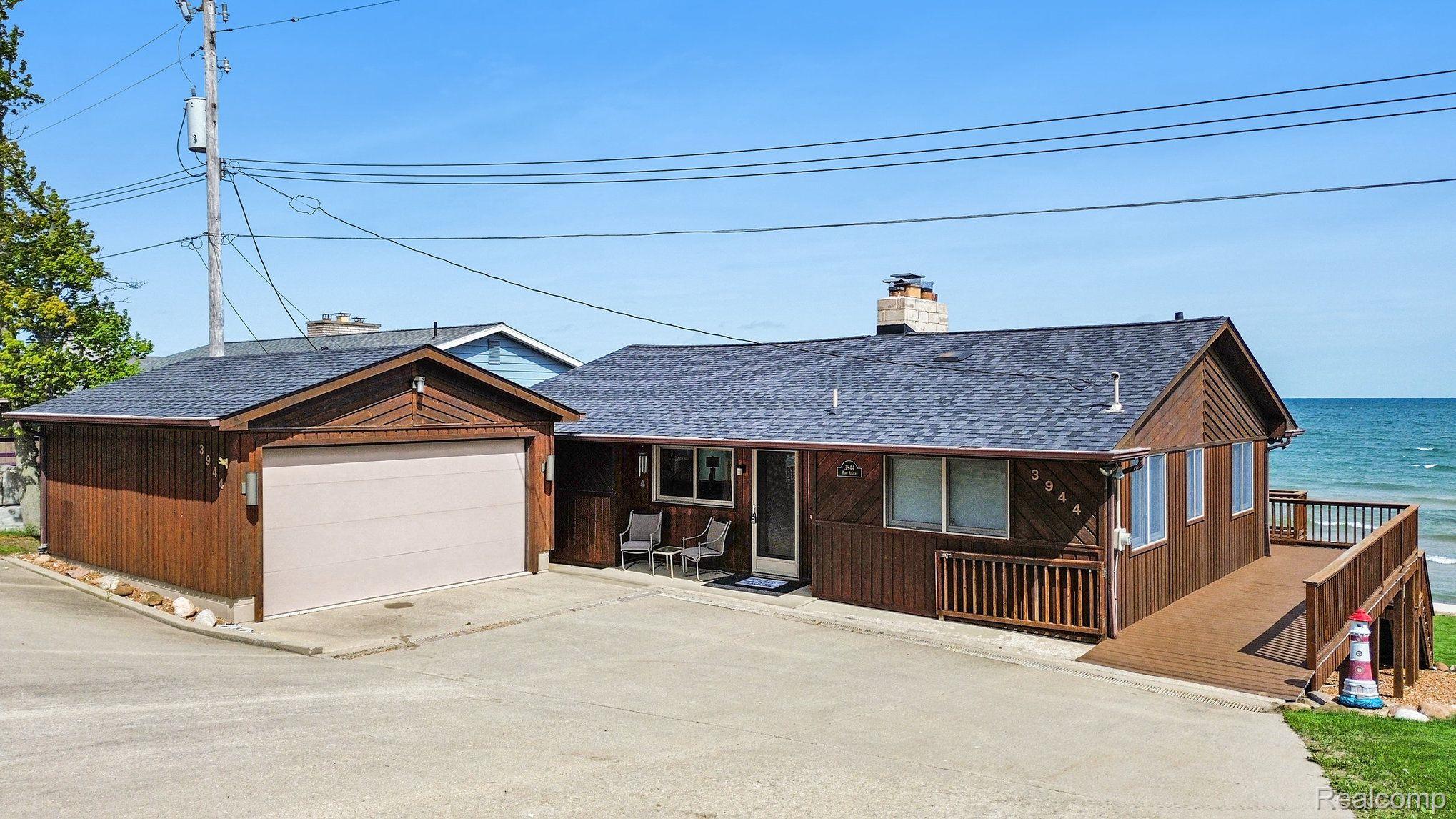 3944 PORT AUSTIN Road