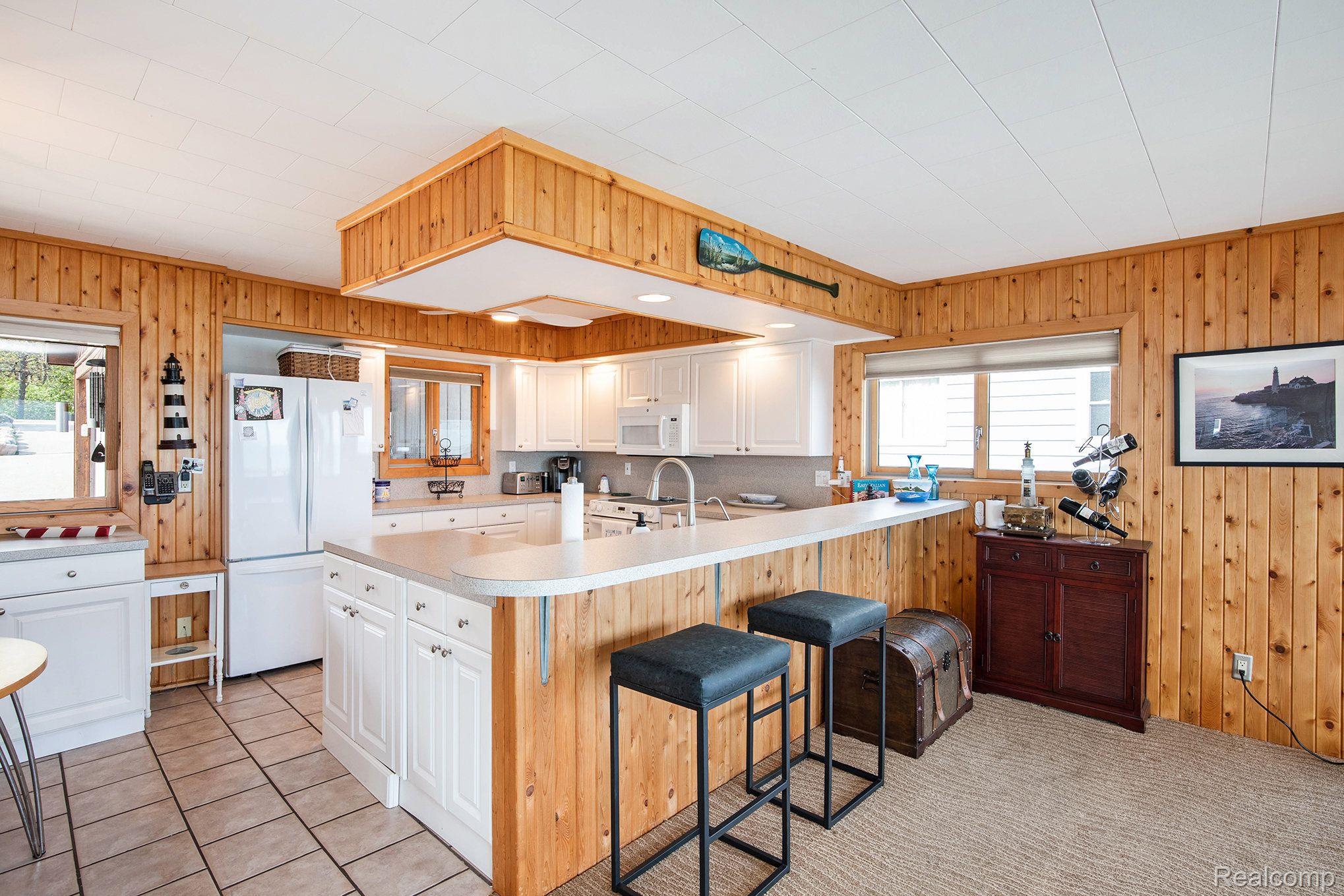 3944 PORT AUSTIN Road