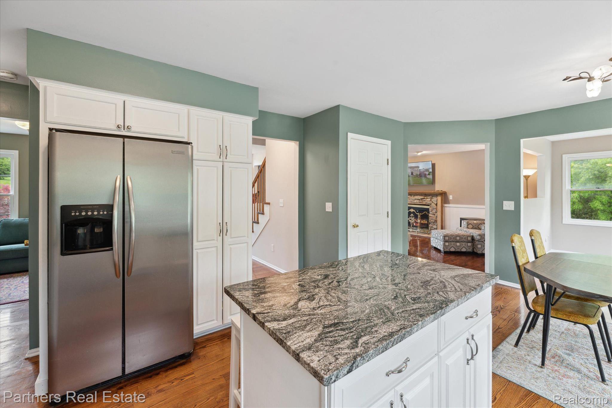 160 Mill Oaks Lane
