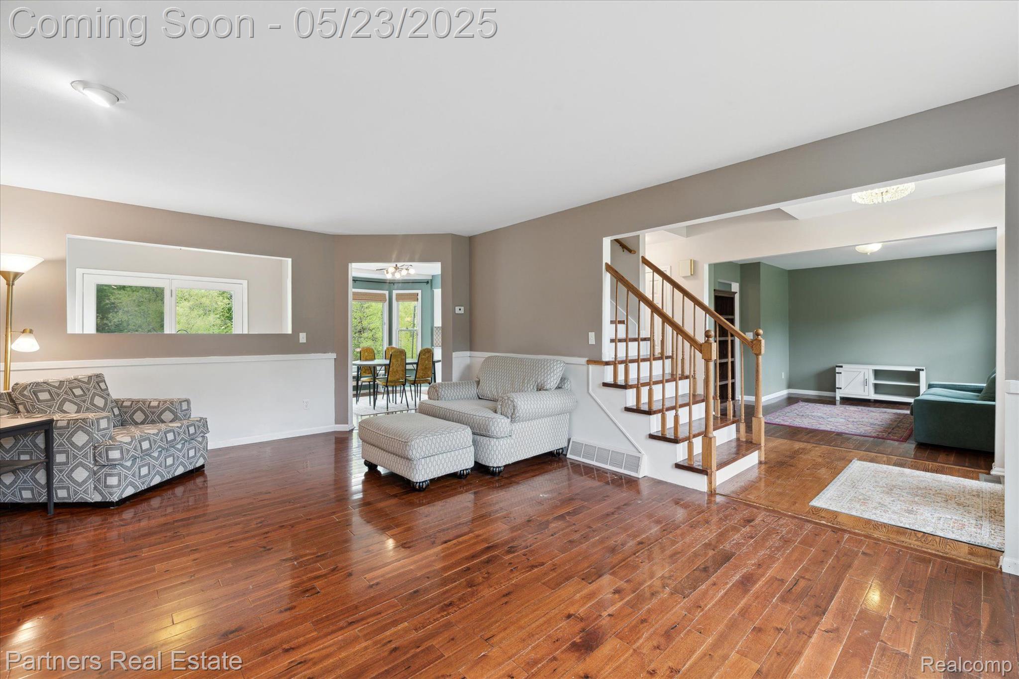 160 Mill Oaks Lane