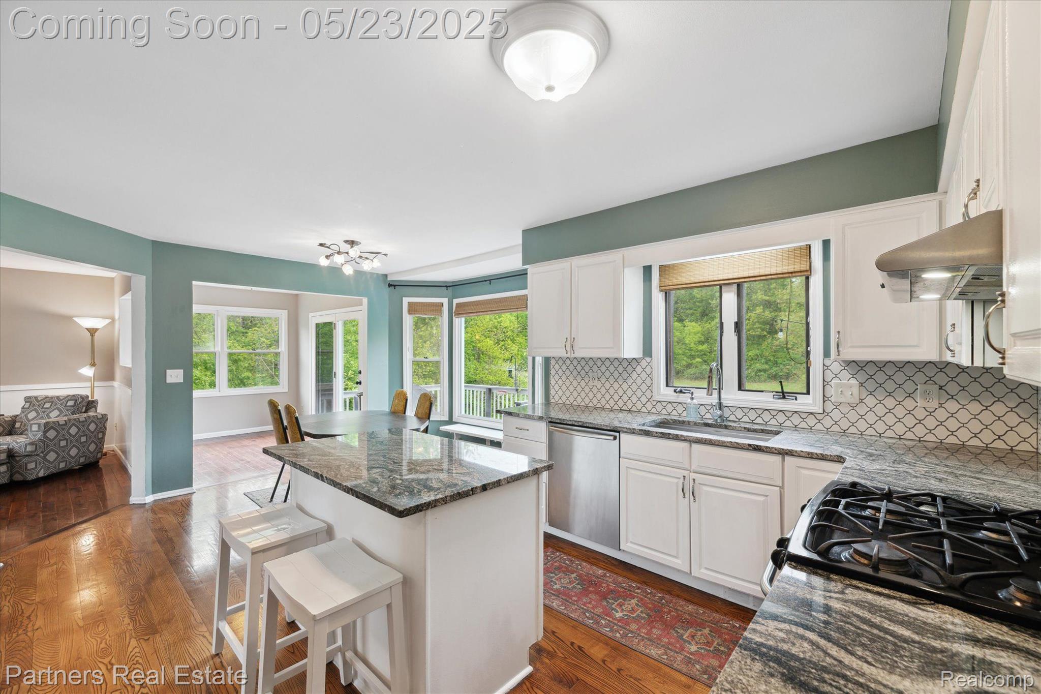 160 Mill Oaks Lane