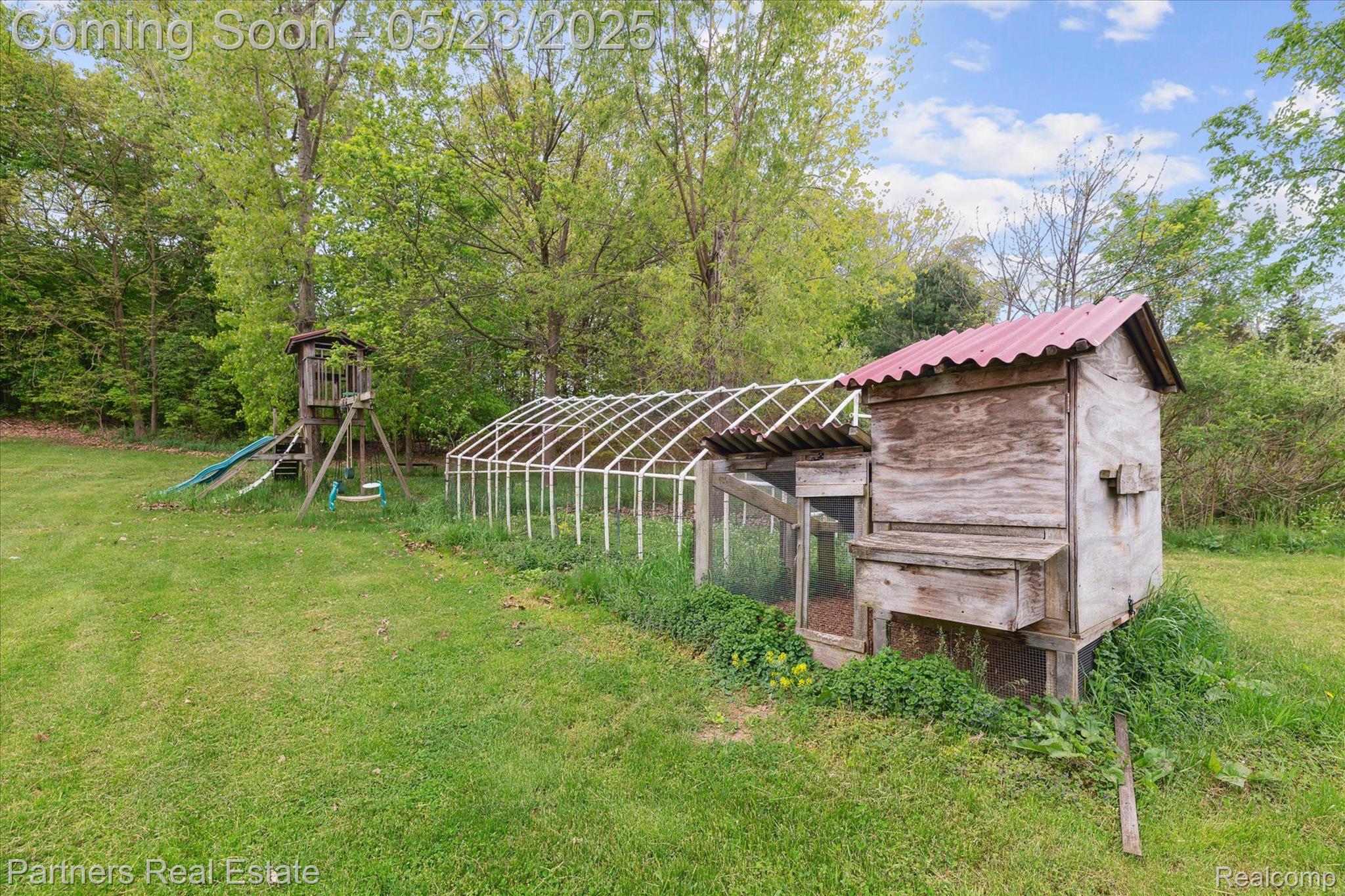 160 Mill Oaks Lane