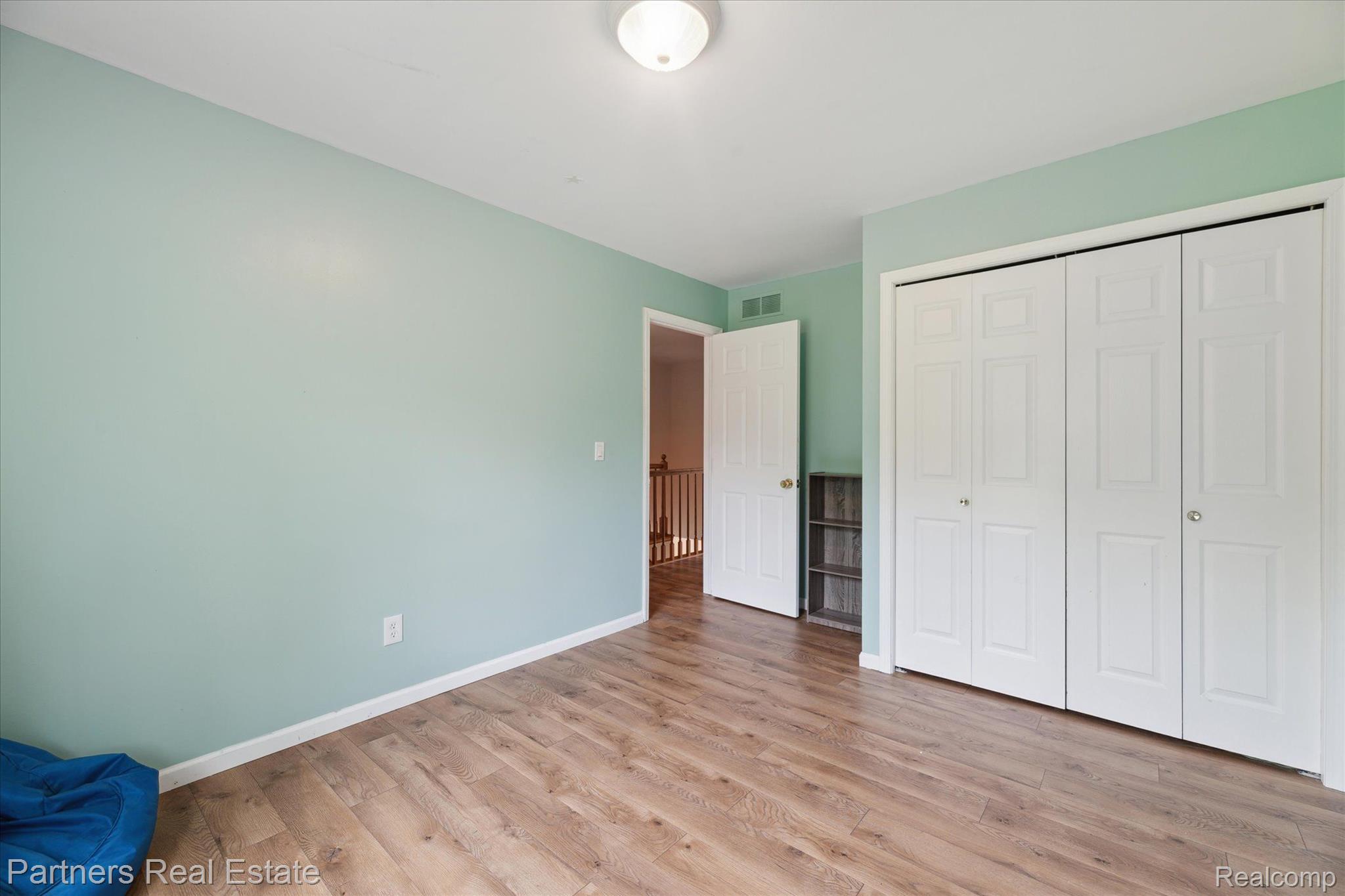 160 Mill Oaks Lane