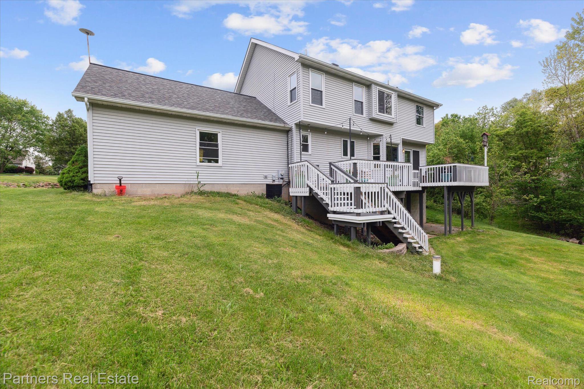 160 Mill Oaks Lane