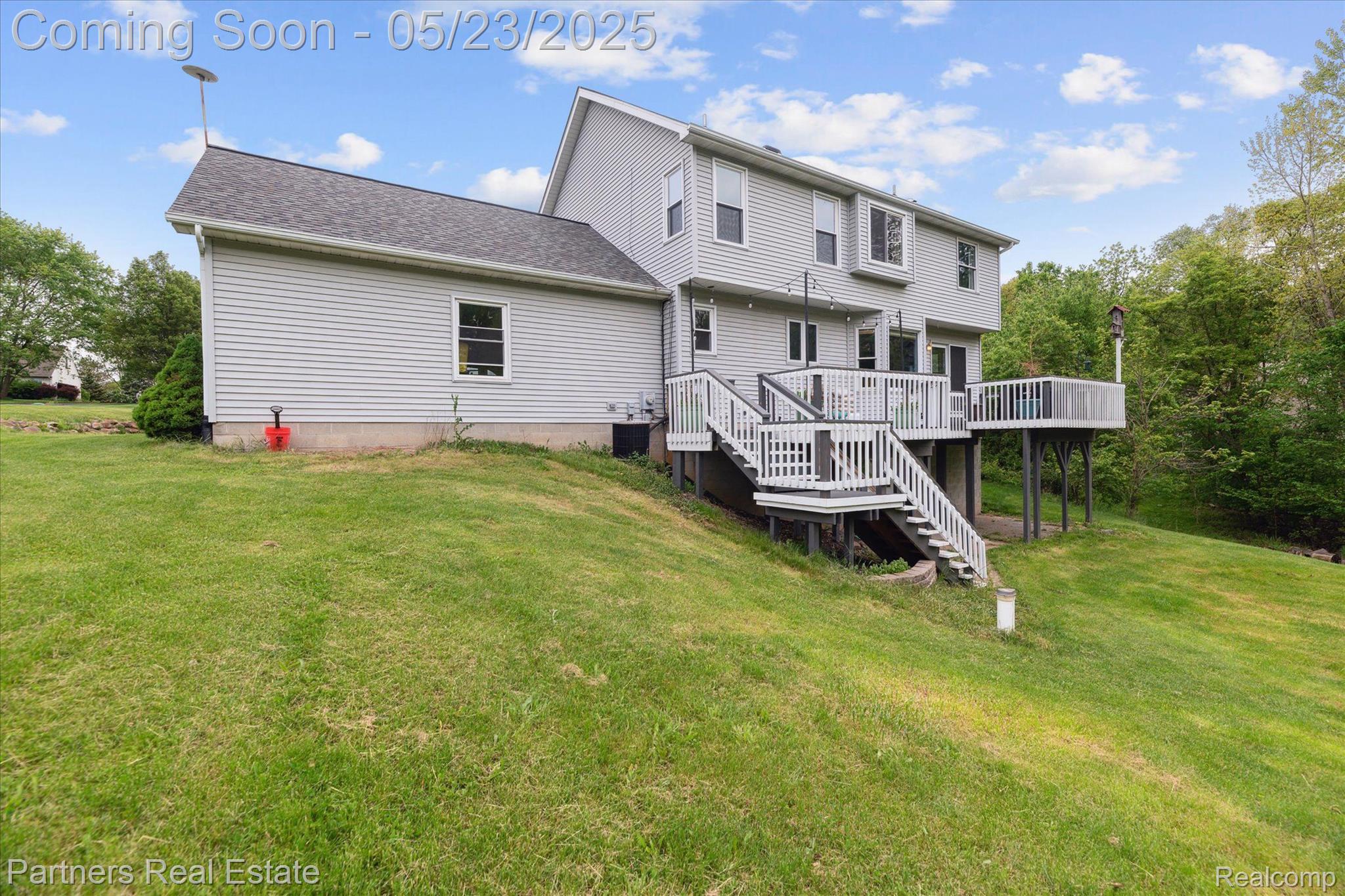 160 Mill Oaks Lane