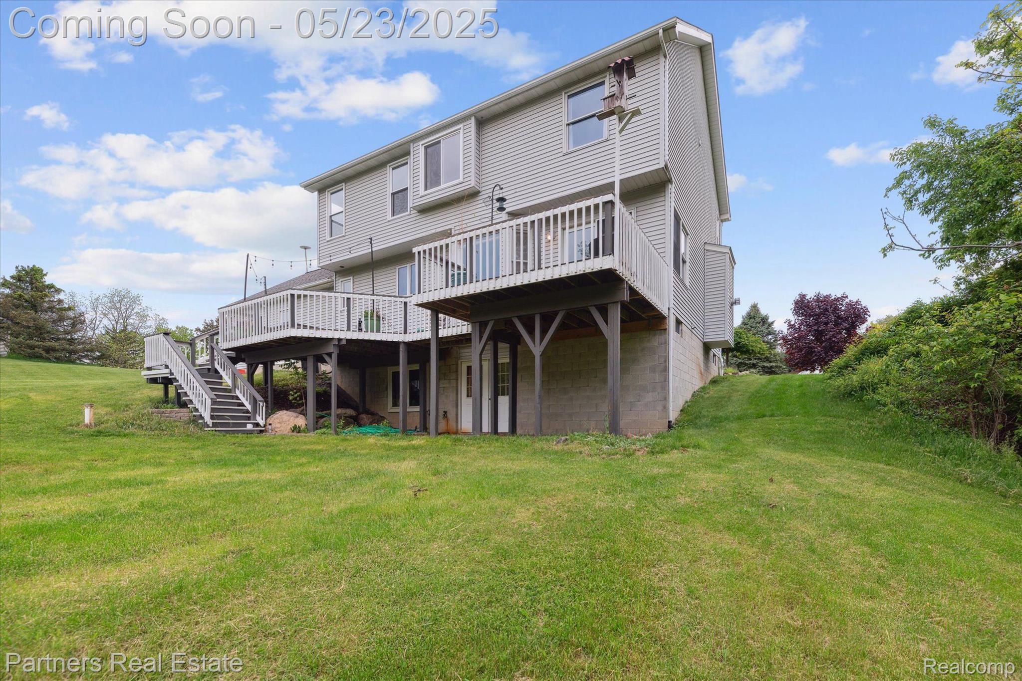 160 Mill Oaks Lane
