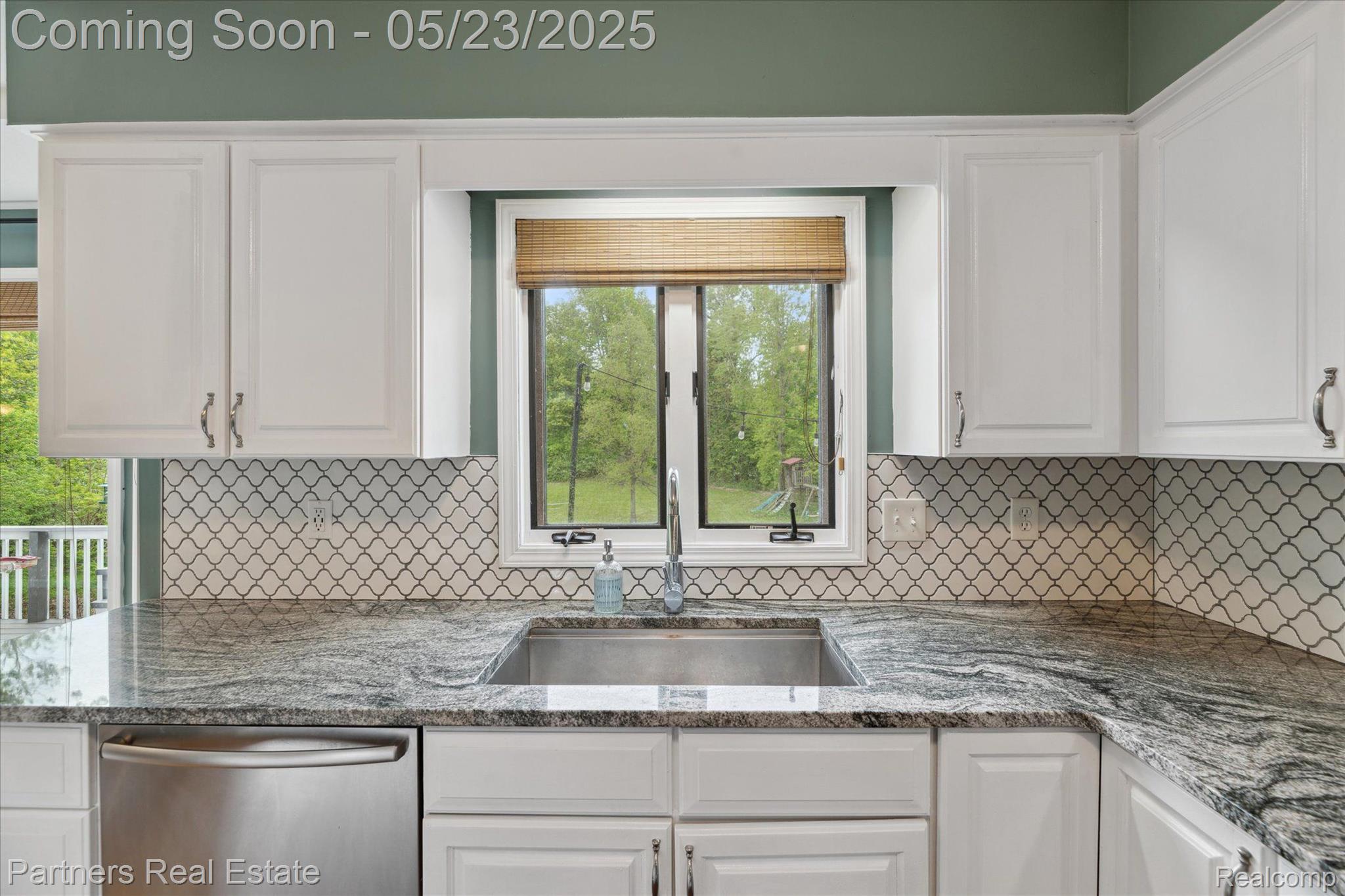 160 Mill Oaks Lane