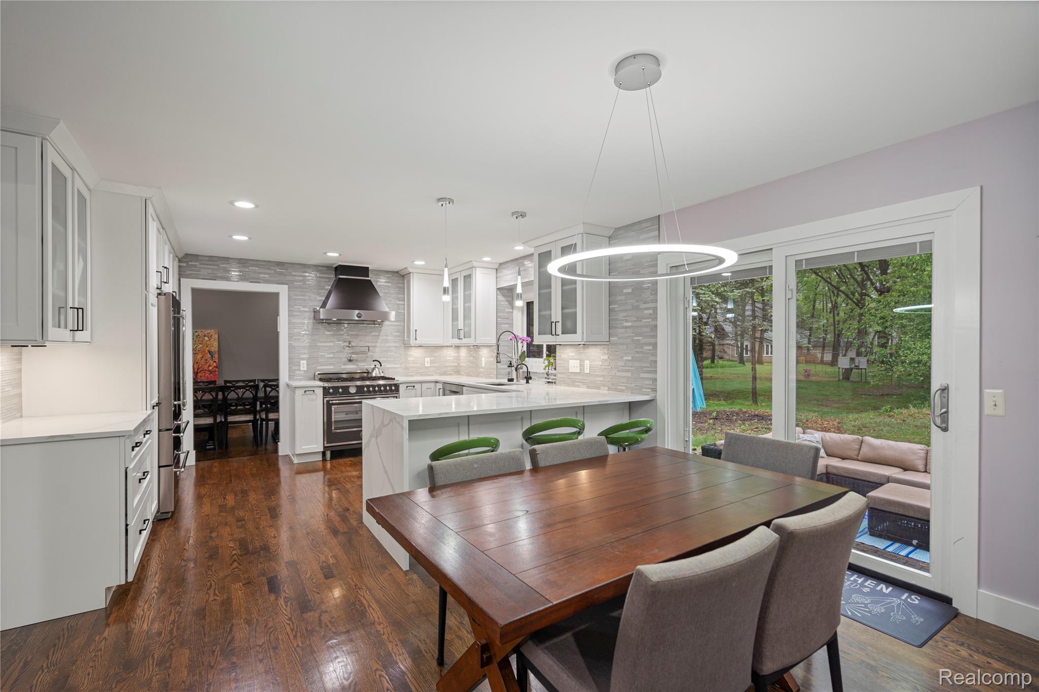 2640 Water Oaks Drive