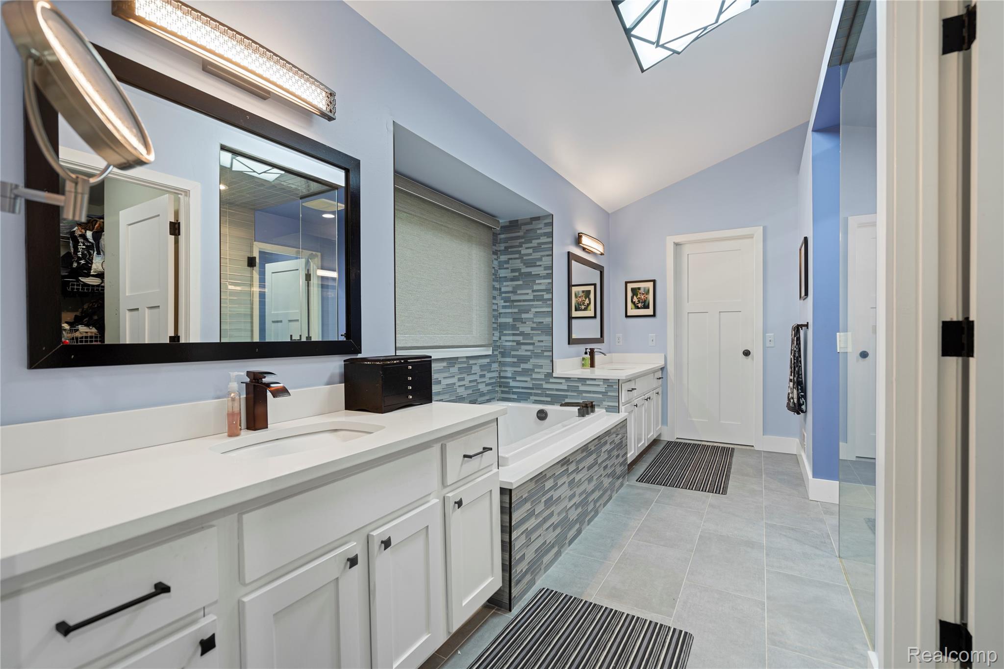 2640 Water Oaks Drive