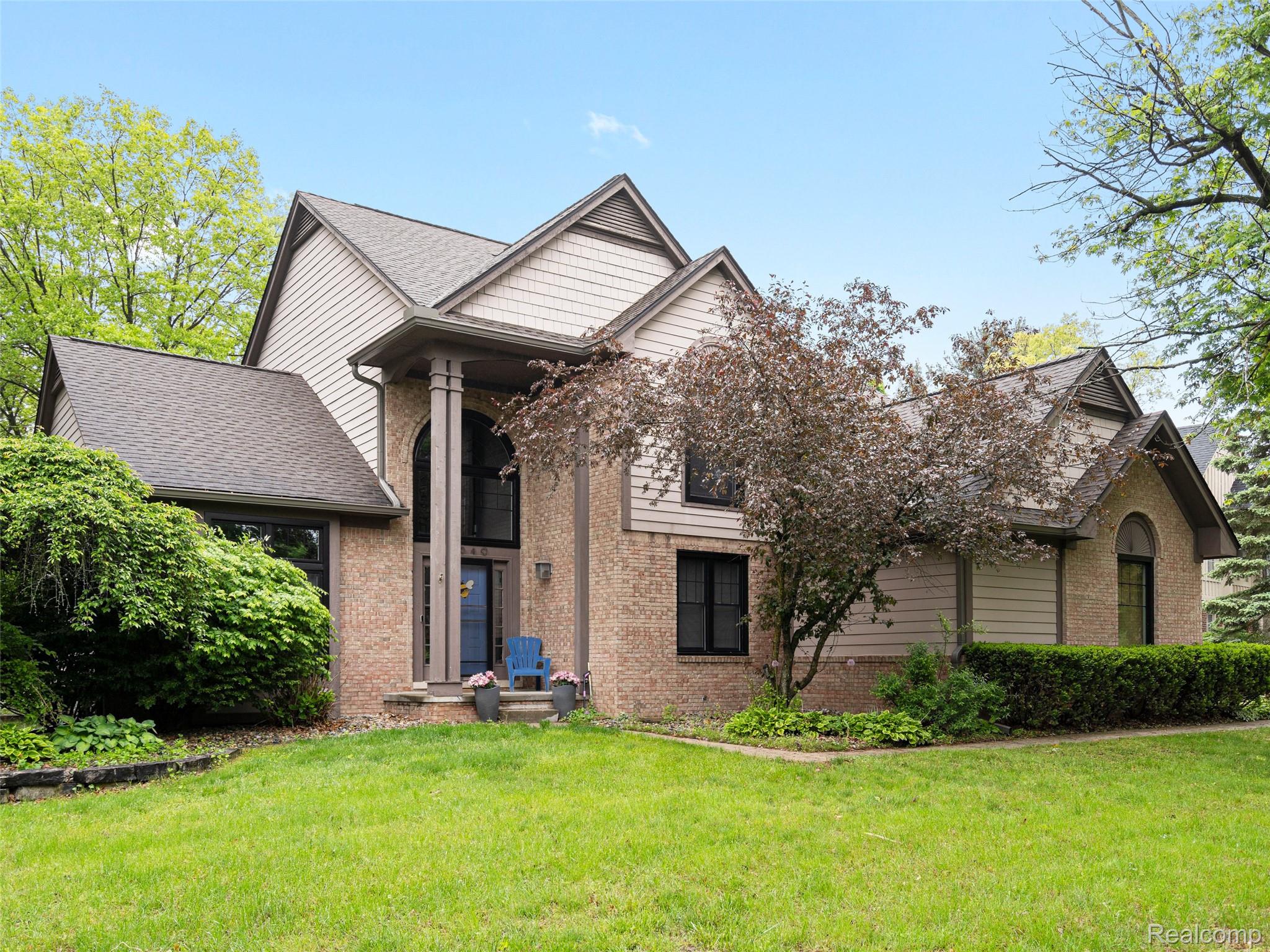 2640 Water Oaks Drive