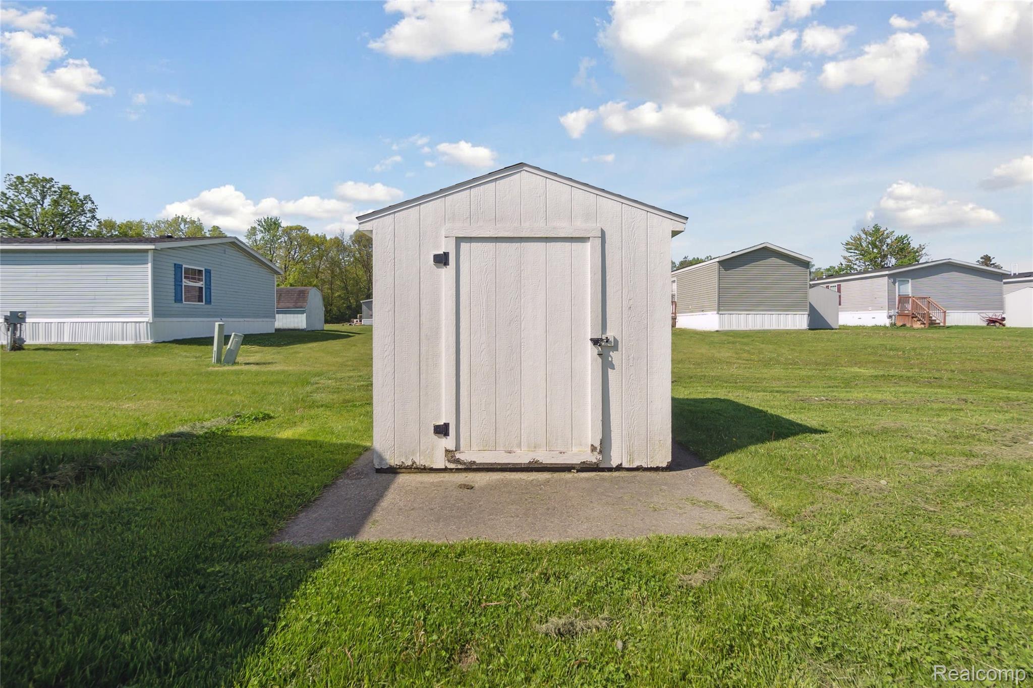 29 Fox Hound Court