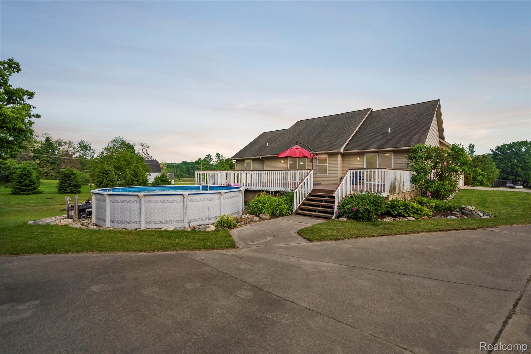 7467 Oceola Farms Court