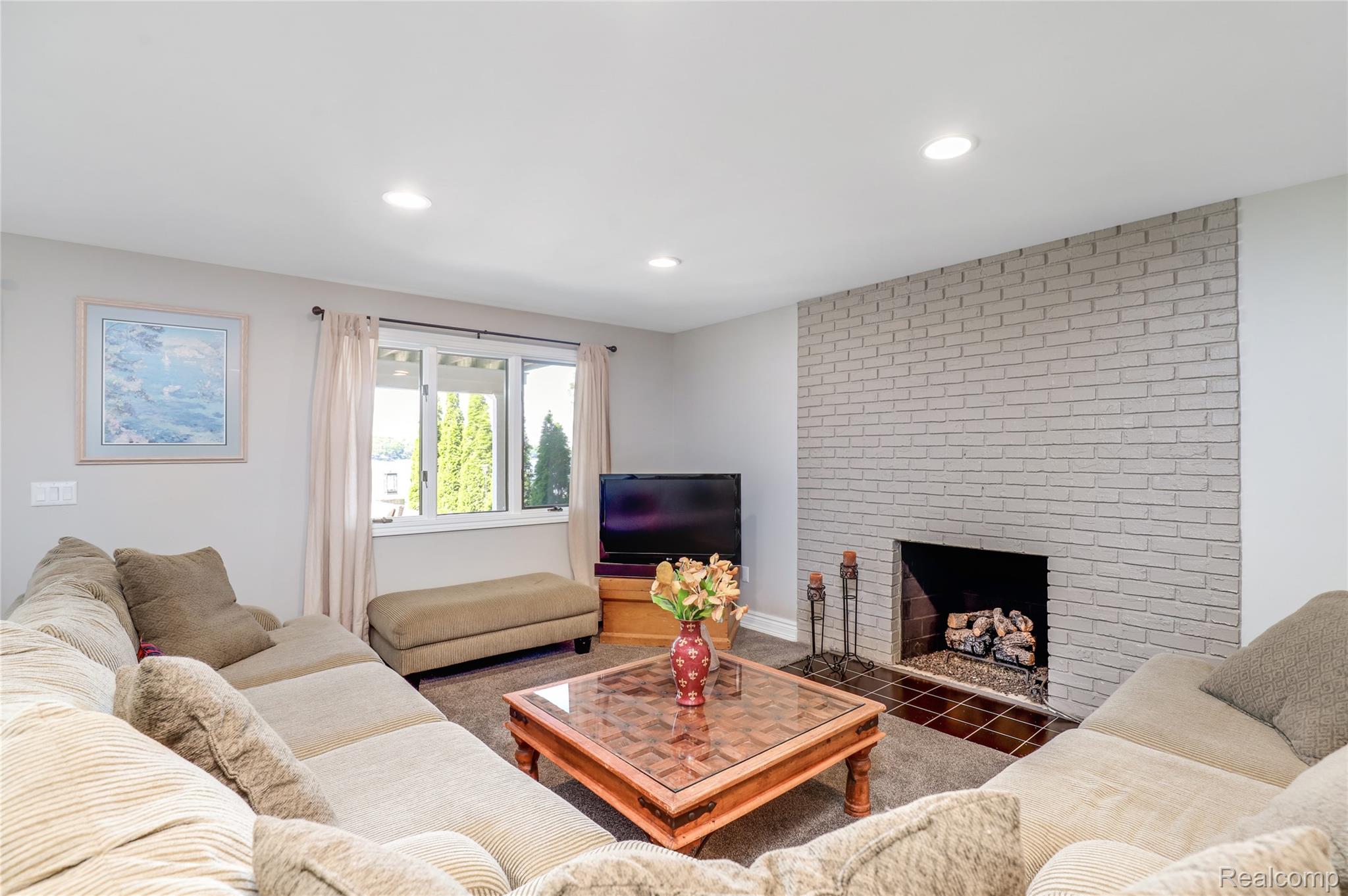 3880 Covert Road