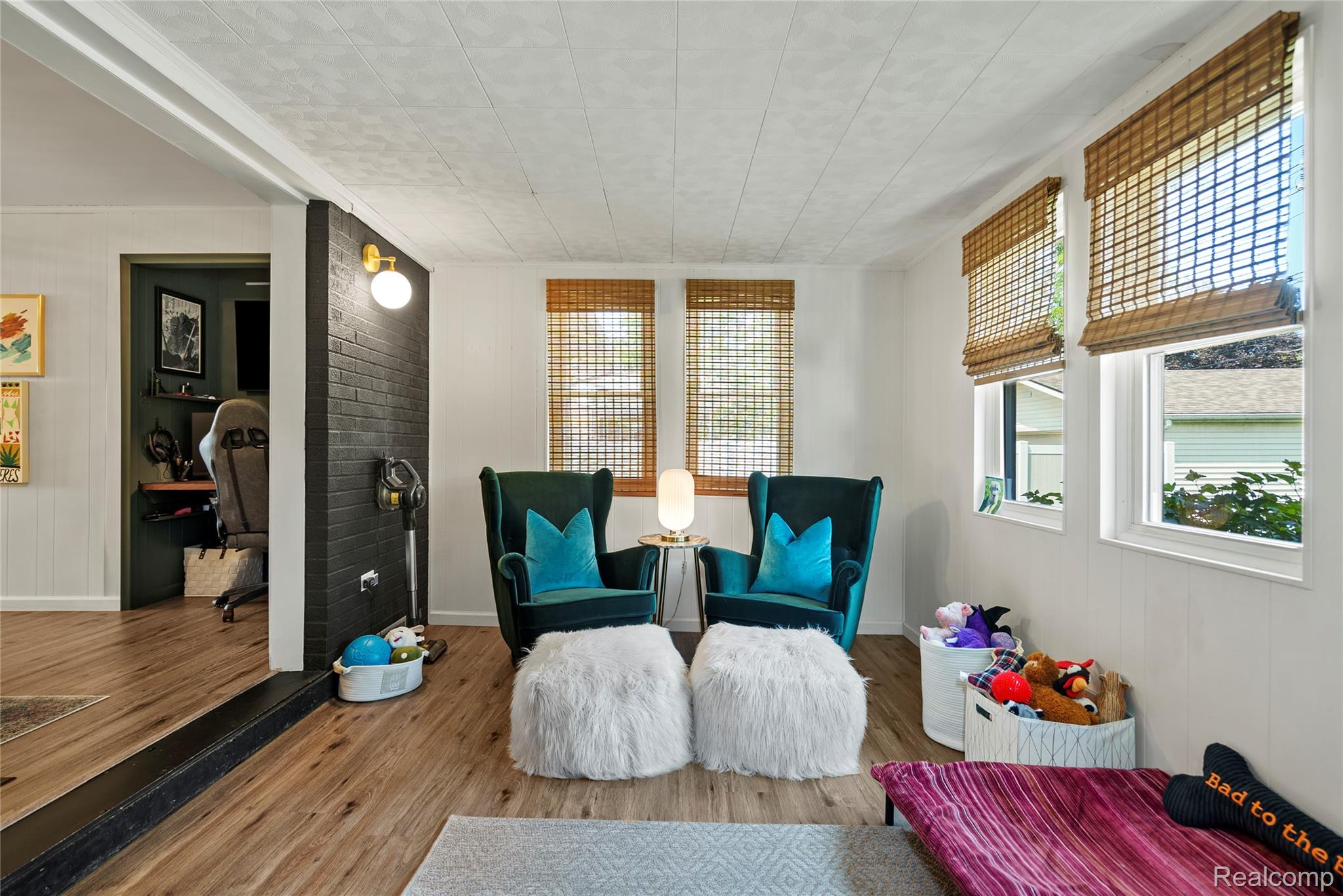 28706 Jacquelyn Drive