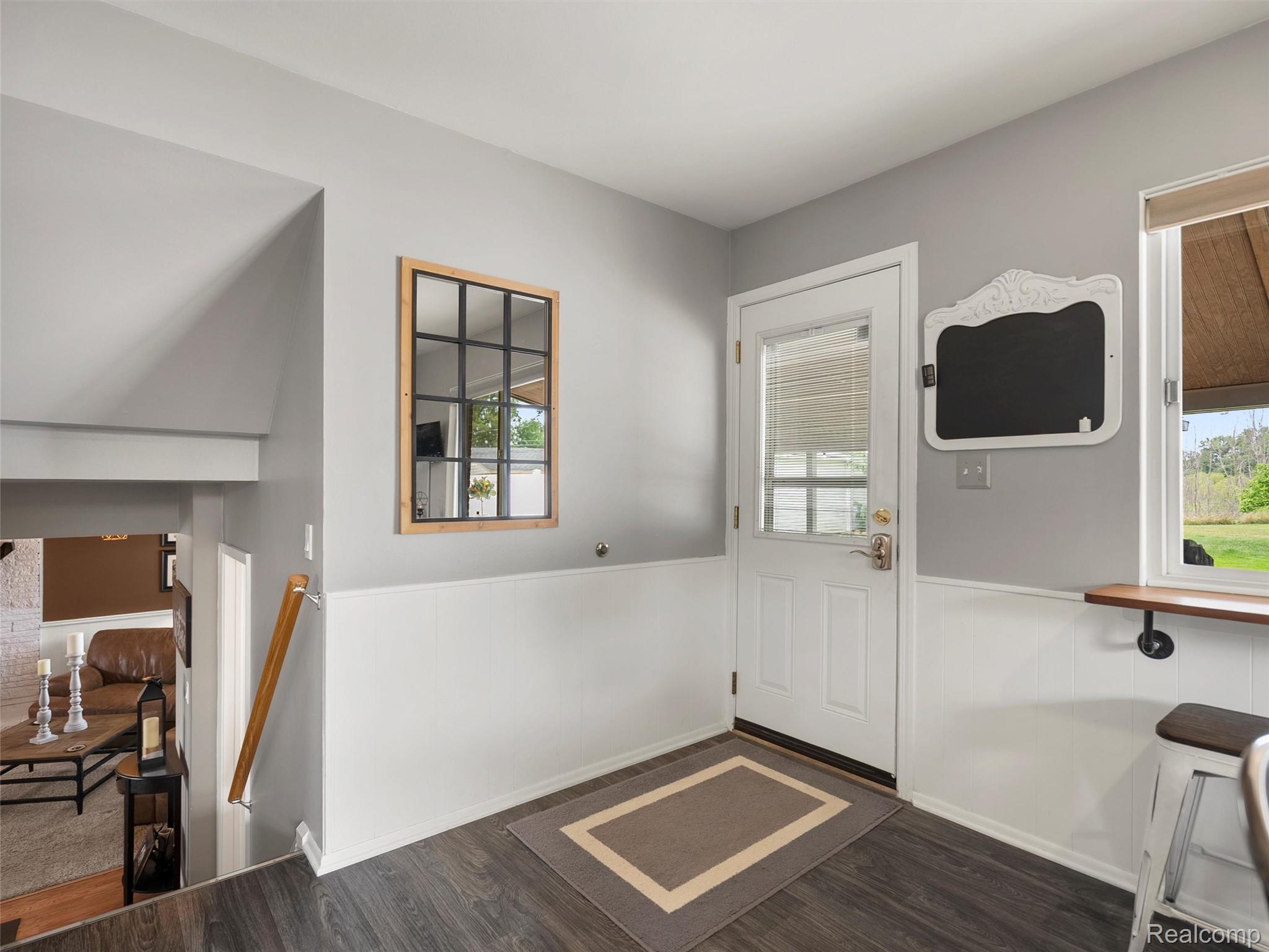 7721 Carrousel Boulevard