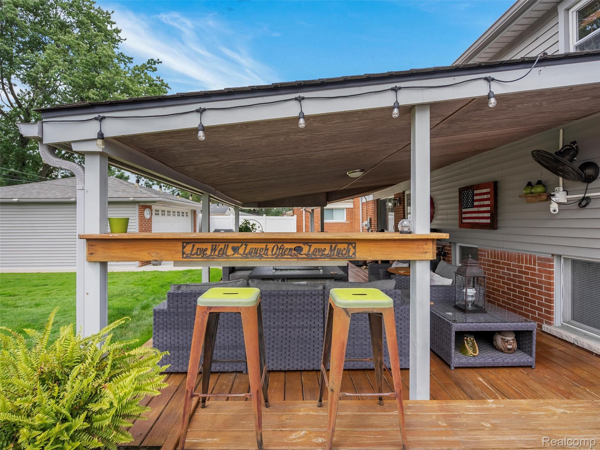 7721 Carrousel Boulevard