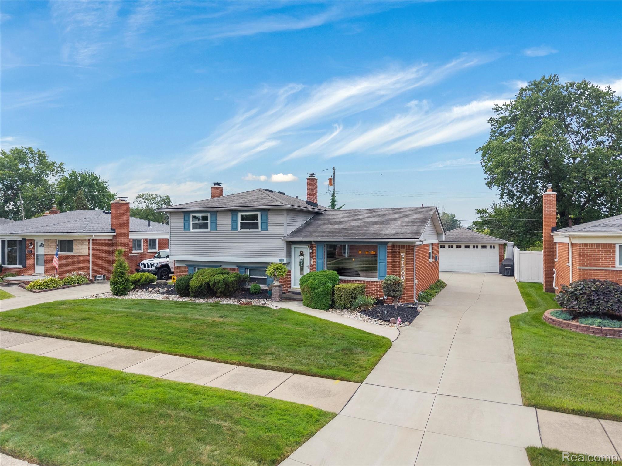 7721 Carrousel Boulevard