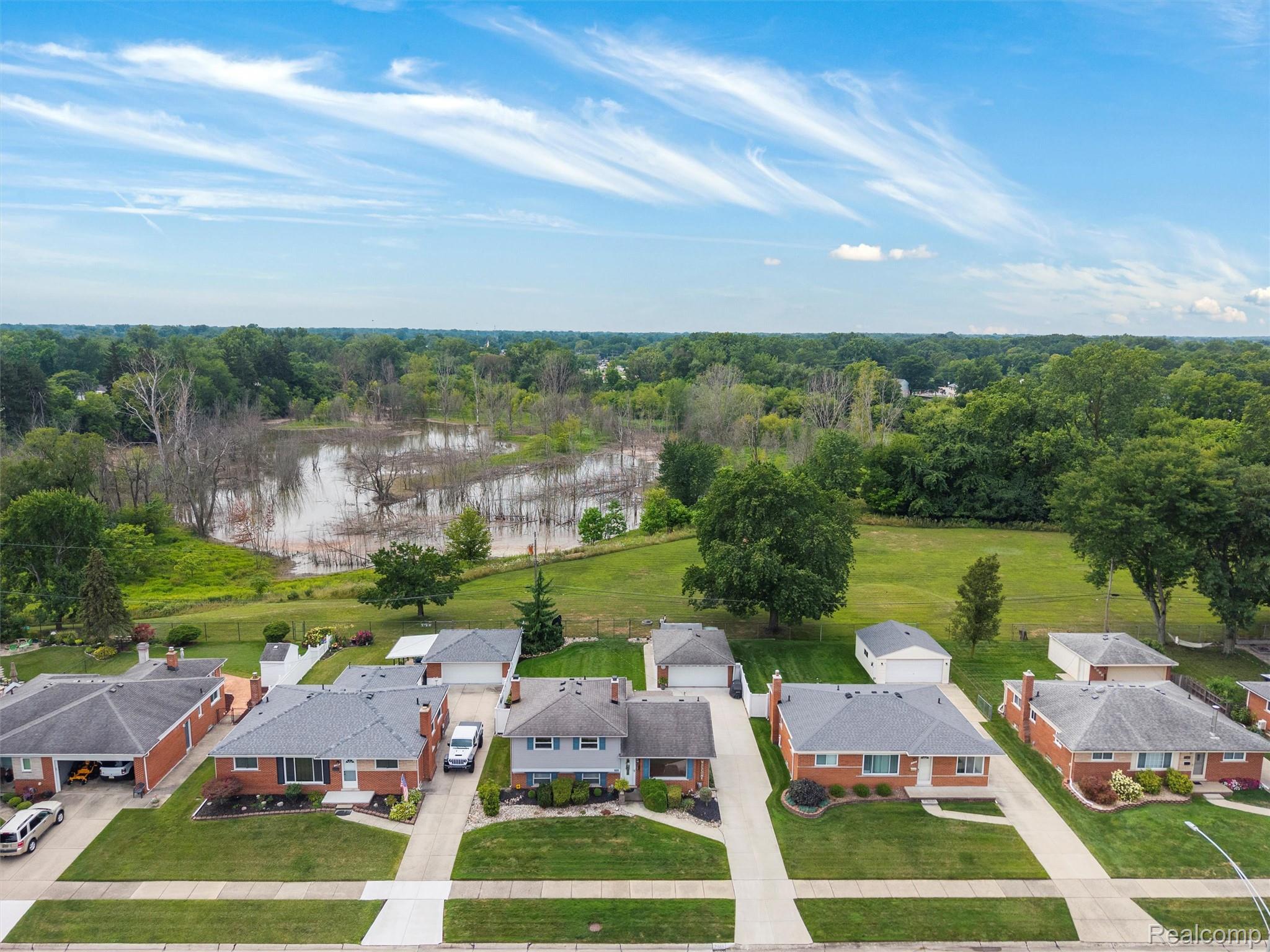 7721 Carrousel Boulevard