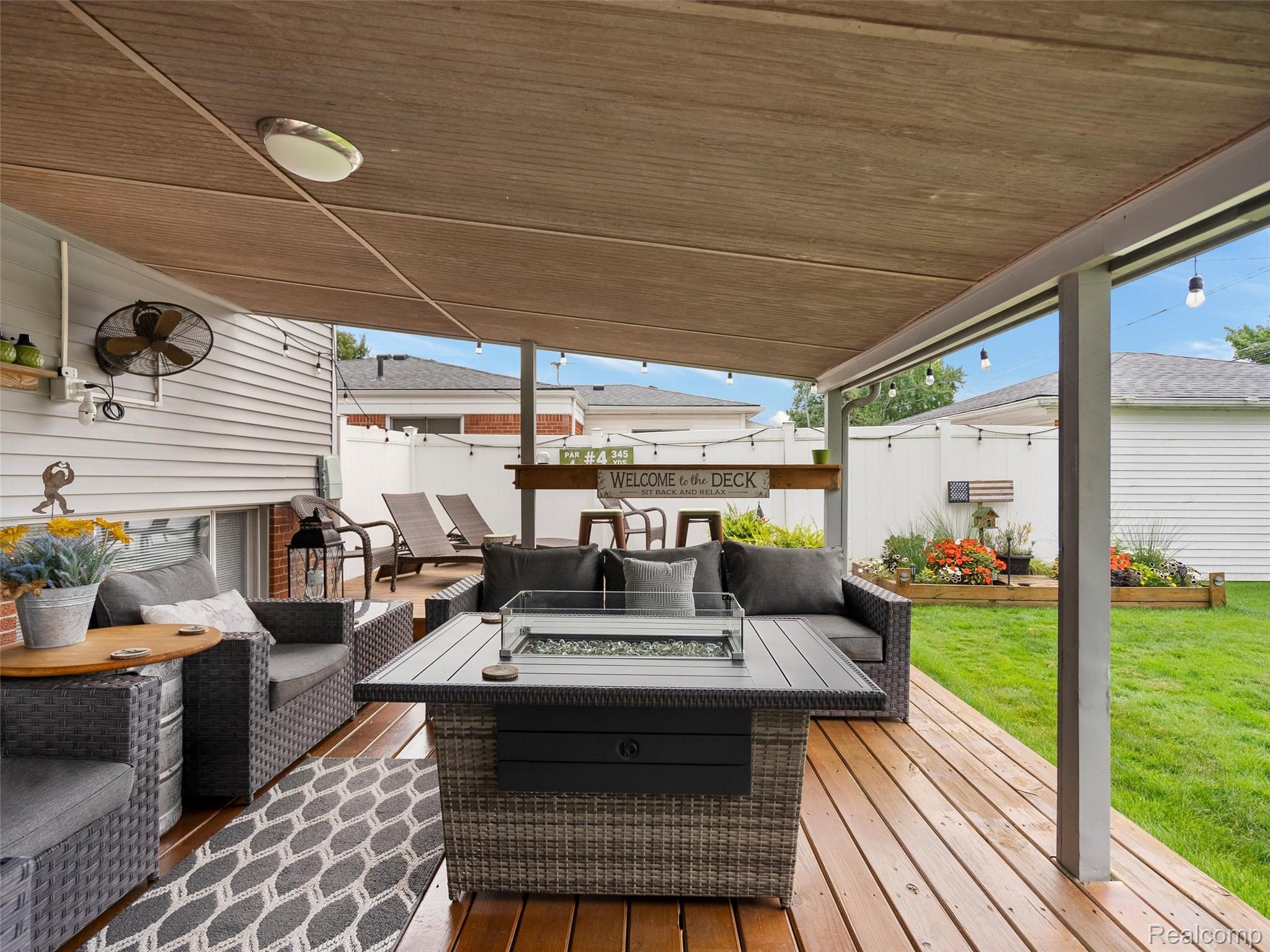 7721 Carrousel Boulevard