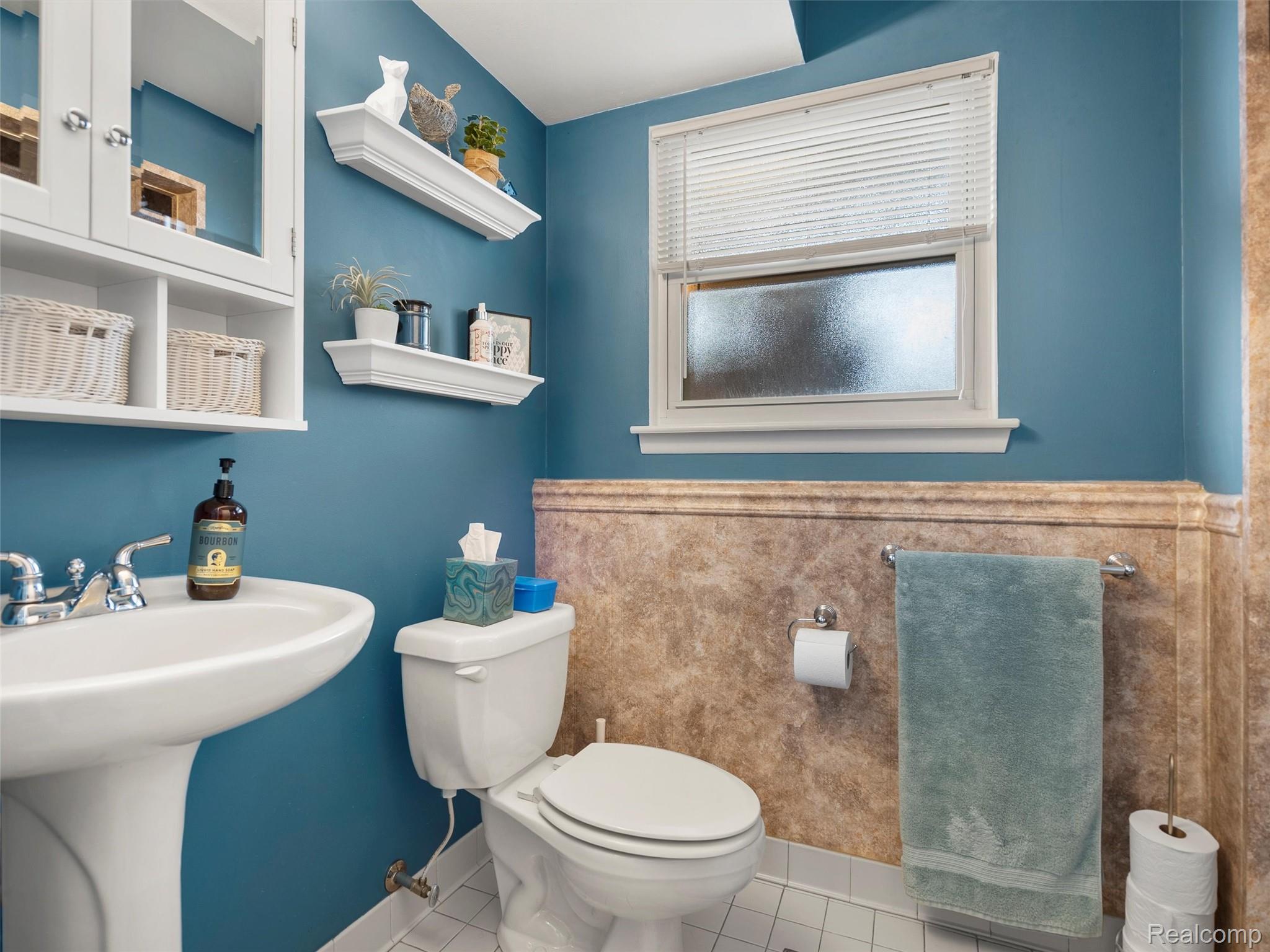 7721 Carrousel Boulevard