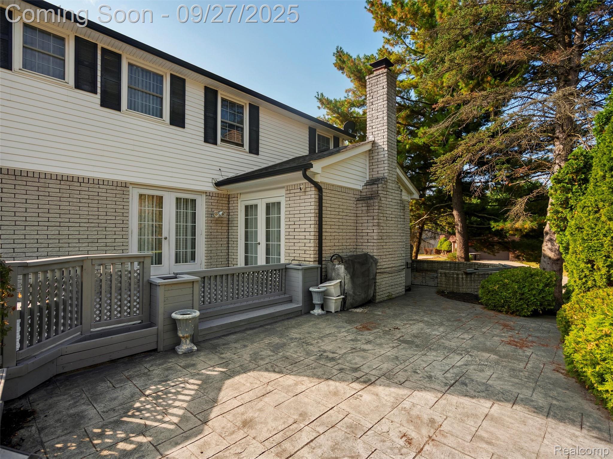 42881 Inverness Court