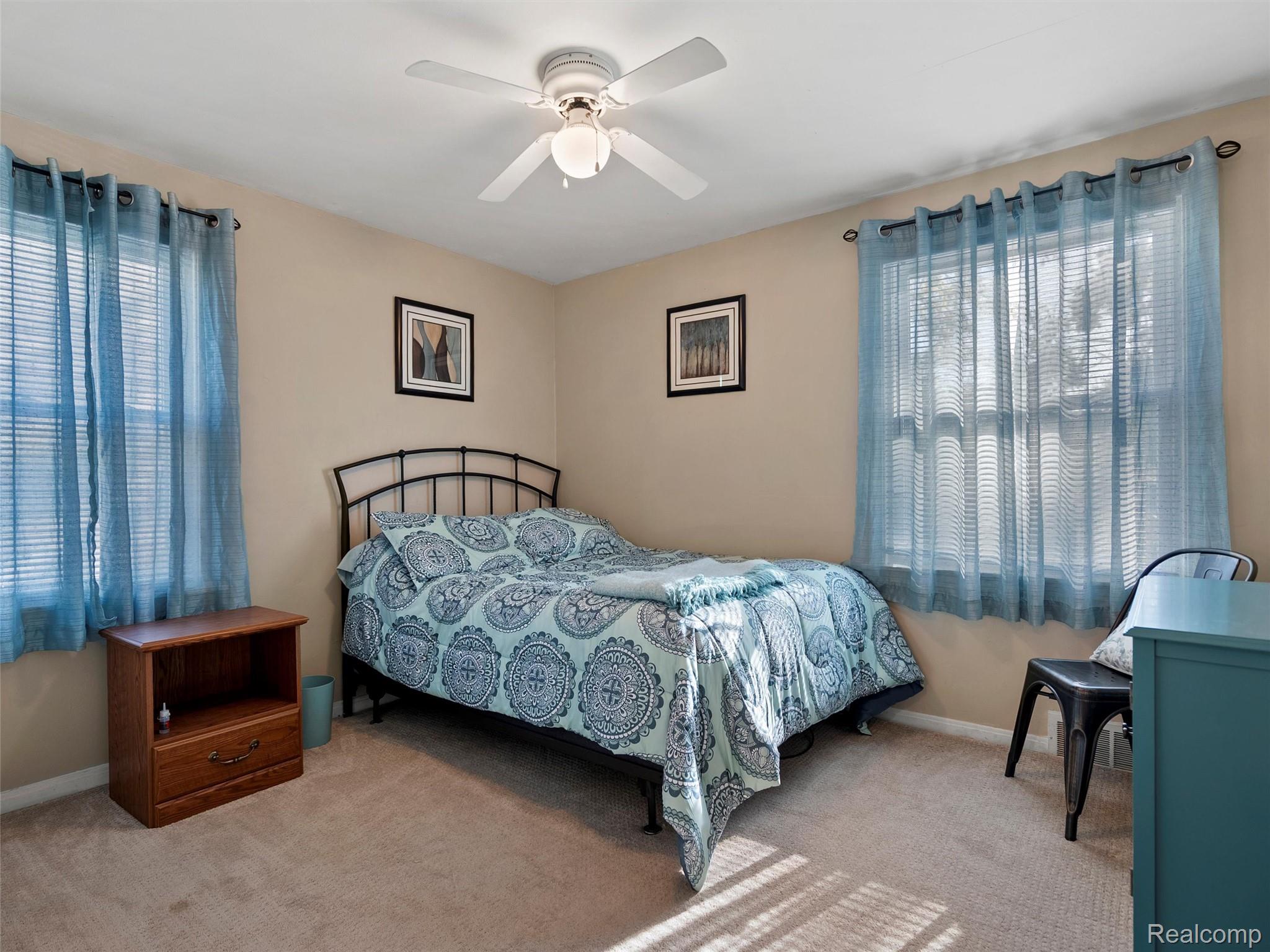 1730 Bournemouth Road