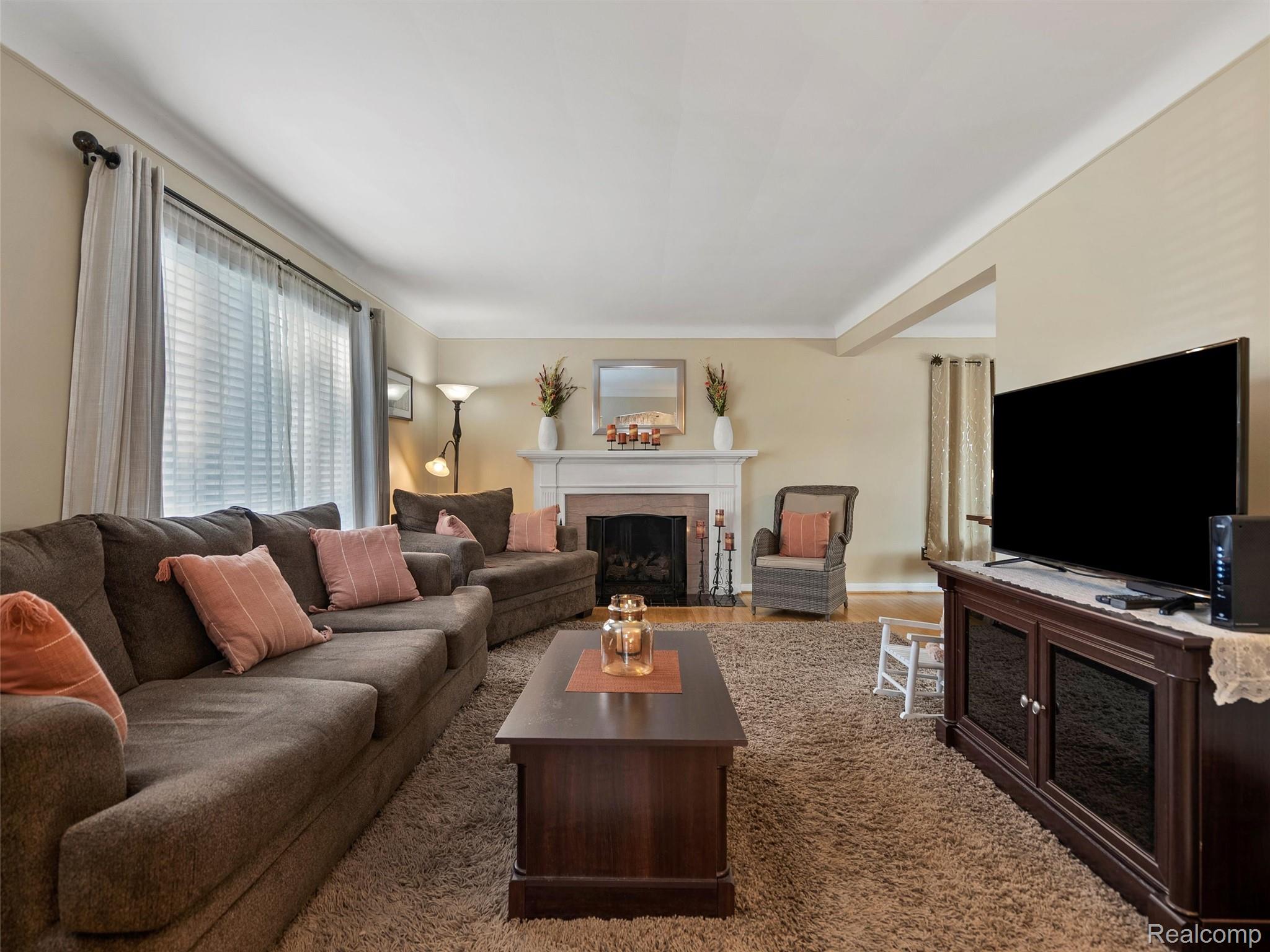 1730 Bournemouth Road