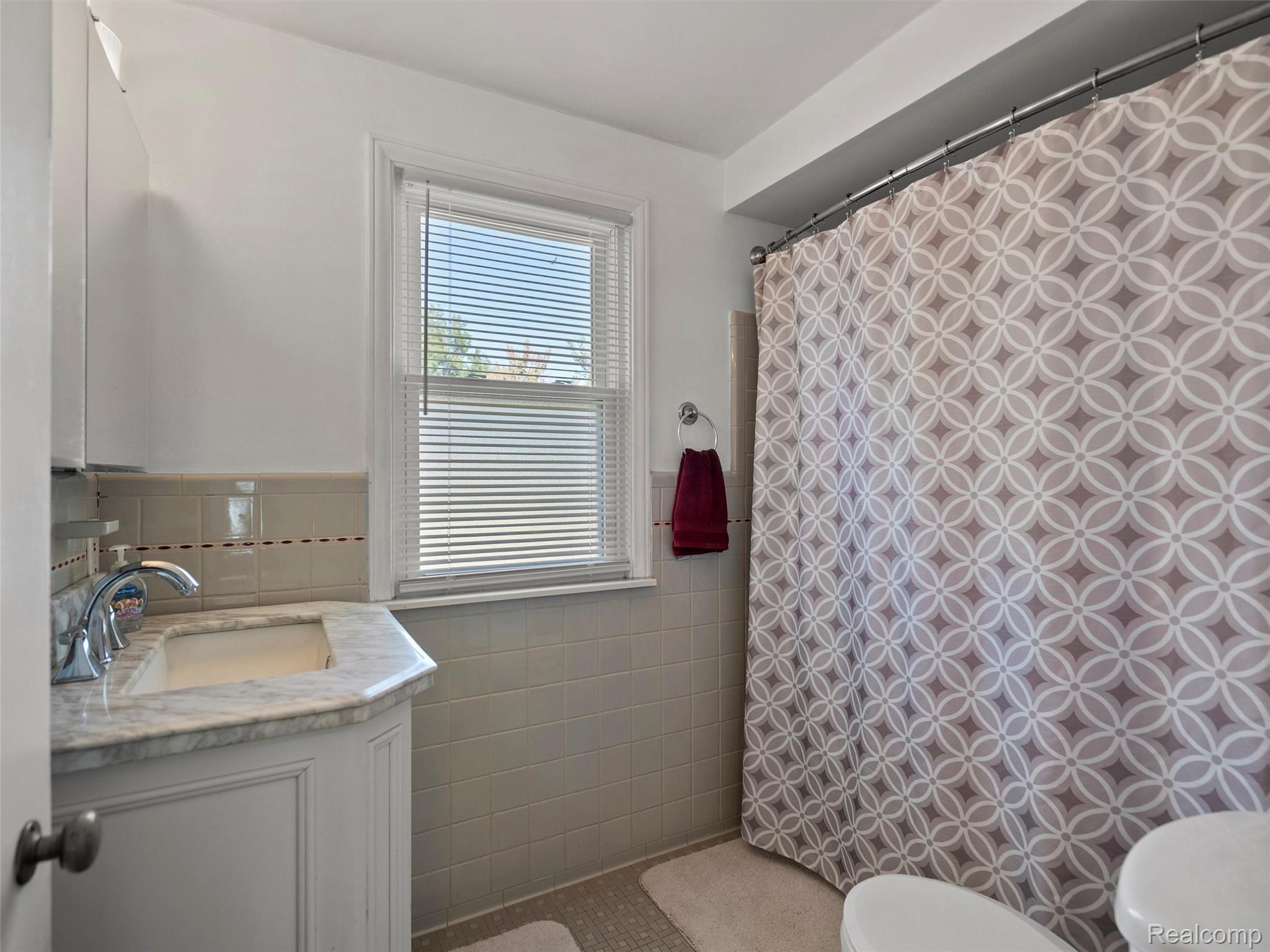 1730 Bournemouth Road